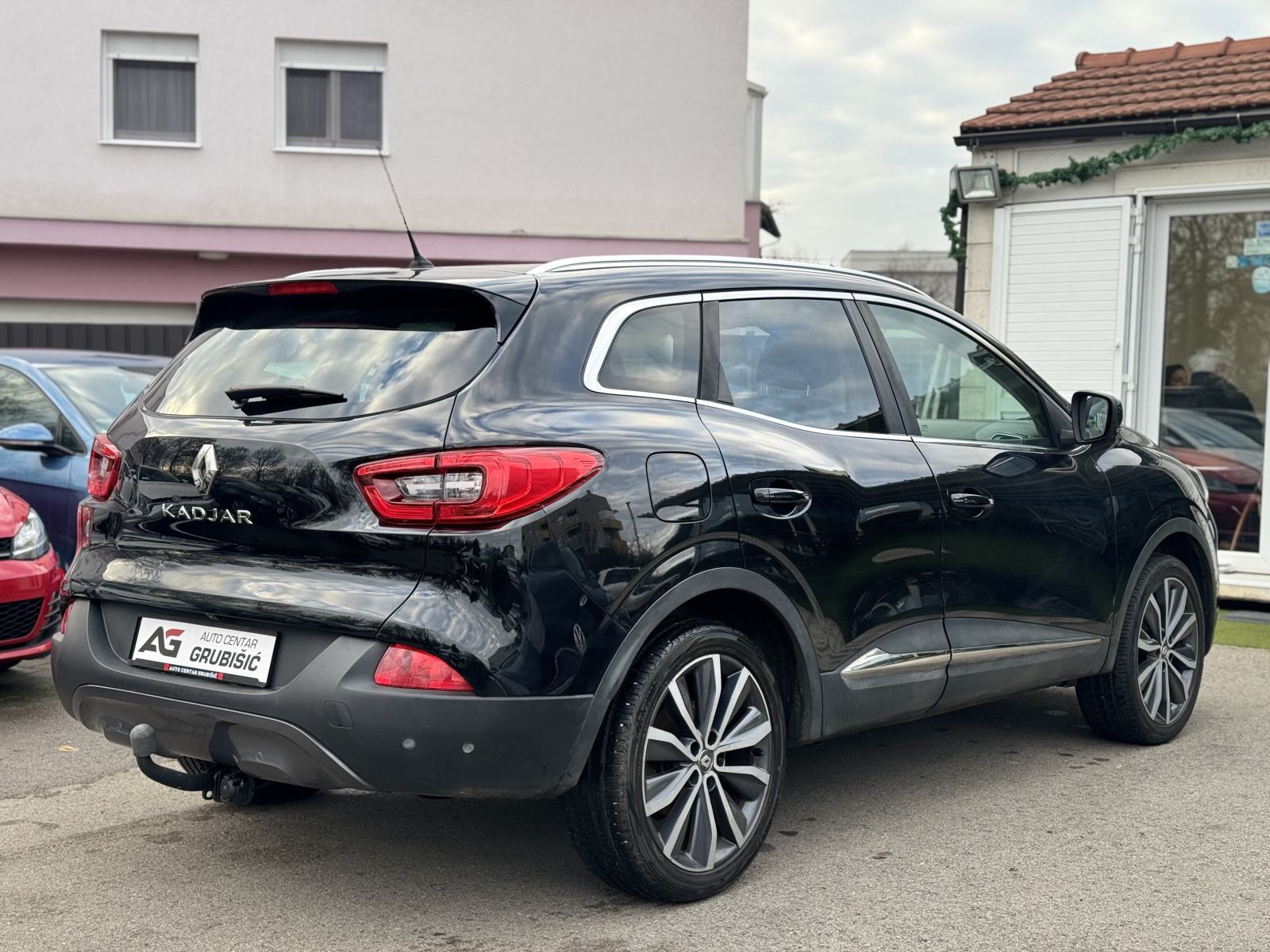 Renault Kadjar 130 Intense *Pano* *Full oprema* *Nove gume* *Jamstvo*, fotografija 8
