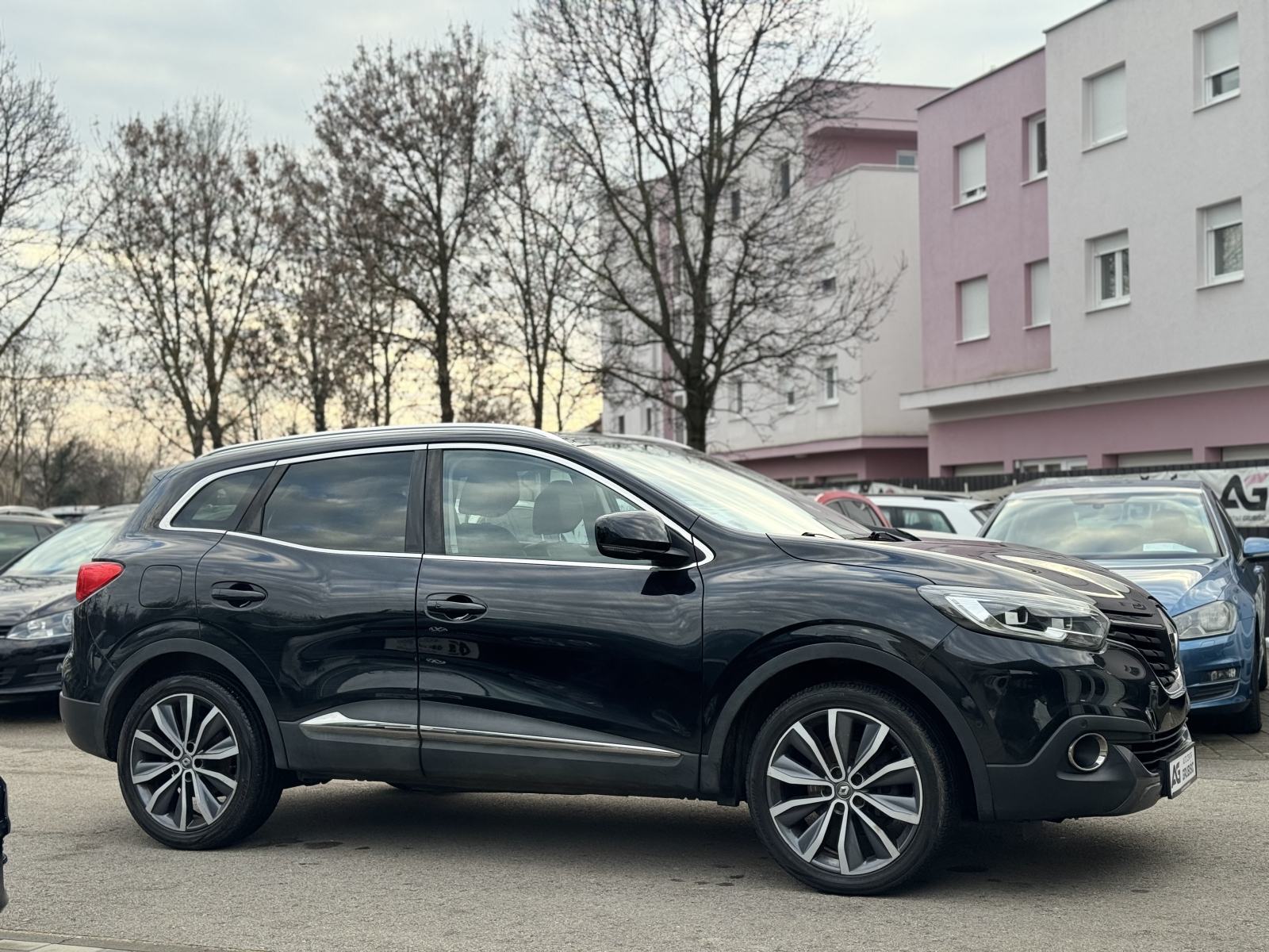 Renault Kadjar 130 Intense *Pano* *Full oprema* *Nove gume* *Jamstvo*, fotografija 11