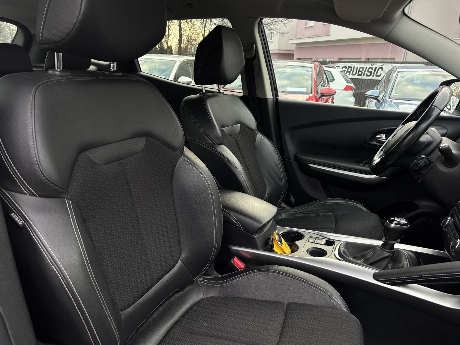 Renault Kadjar 130 Intense *Pano* *Full oprema* *Nove gume* *Jamstvo*, fotografija 19