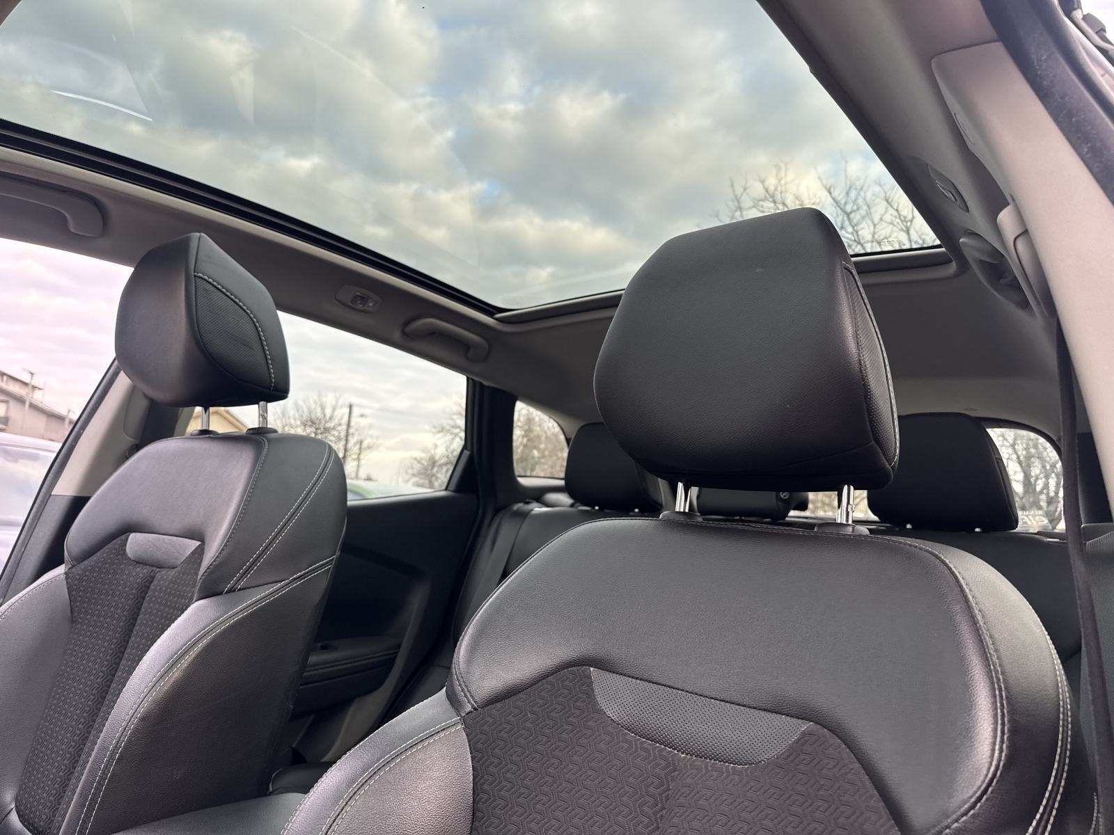 Renault Kadjar 130 Intense *Pano* *Full oprema* *Nove gume* *Jamstvo*, fotografija 18