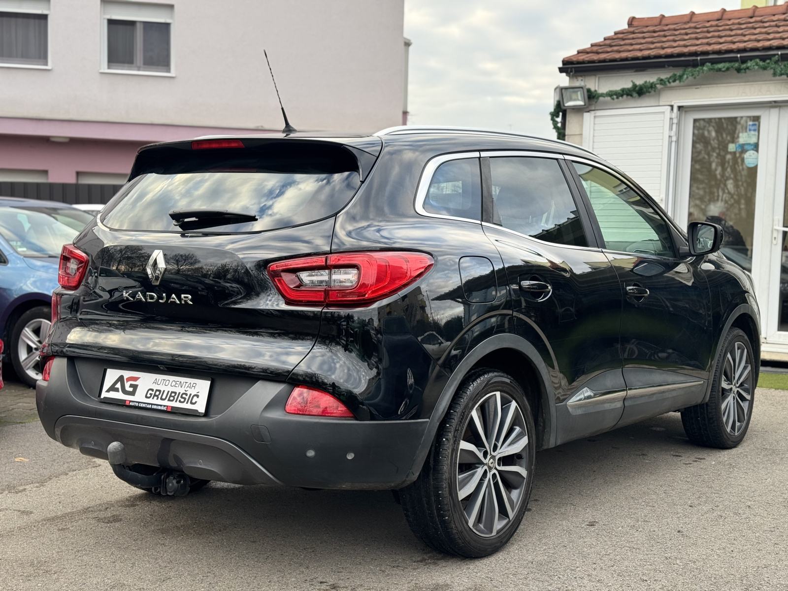 Renault Kadjar 130 Intense *Pano* *Full oprema* *Nove gume* *Jamstvo*, fotografija 13