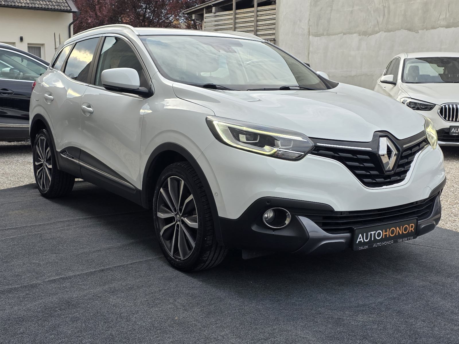 Renault Kadjar TCe 130 BOSE Kamera 360° LED Jamstvo 12 mj, pogled izvana - slika 4