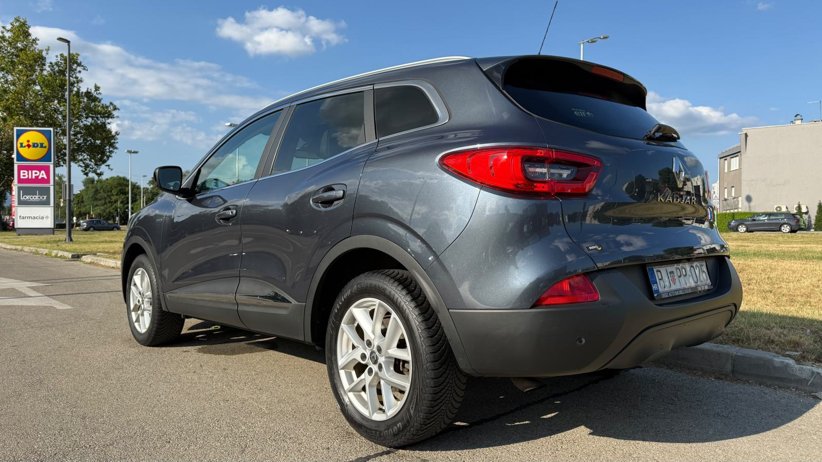 Renault Kadjar TCe 130, LIMITED, Kamera, 90.000km, TOP, fotografija 11