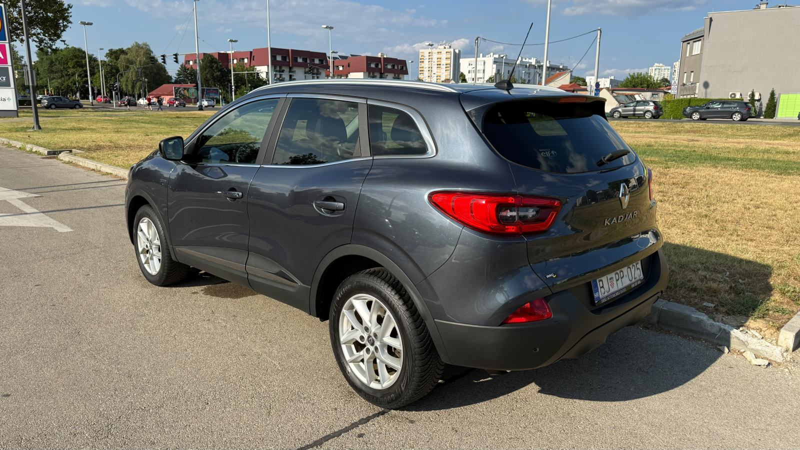 Renault Kadjar TCe 130, LIMITED, Kamera, 90.000km, TOP, fotografija 10