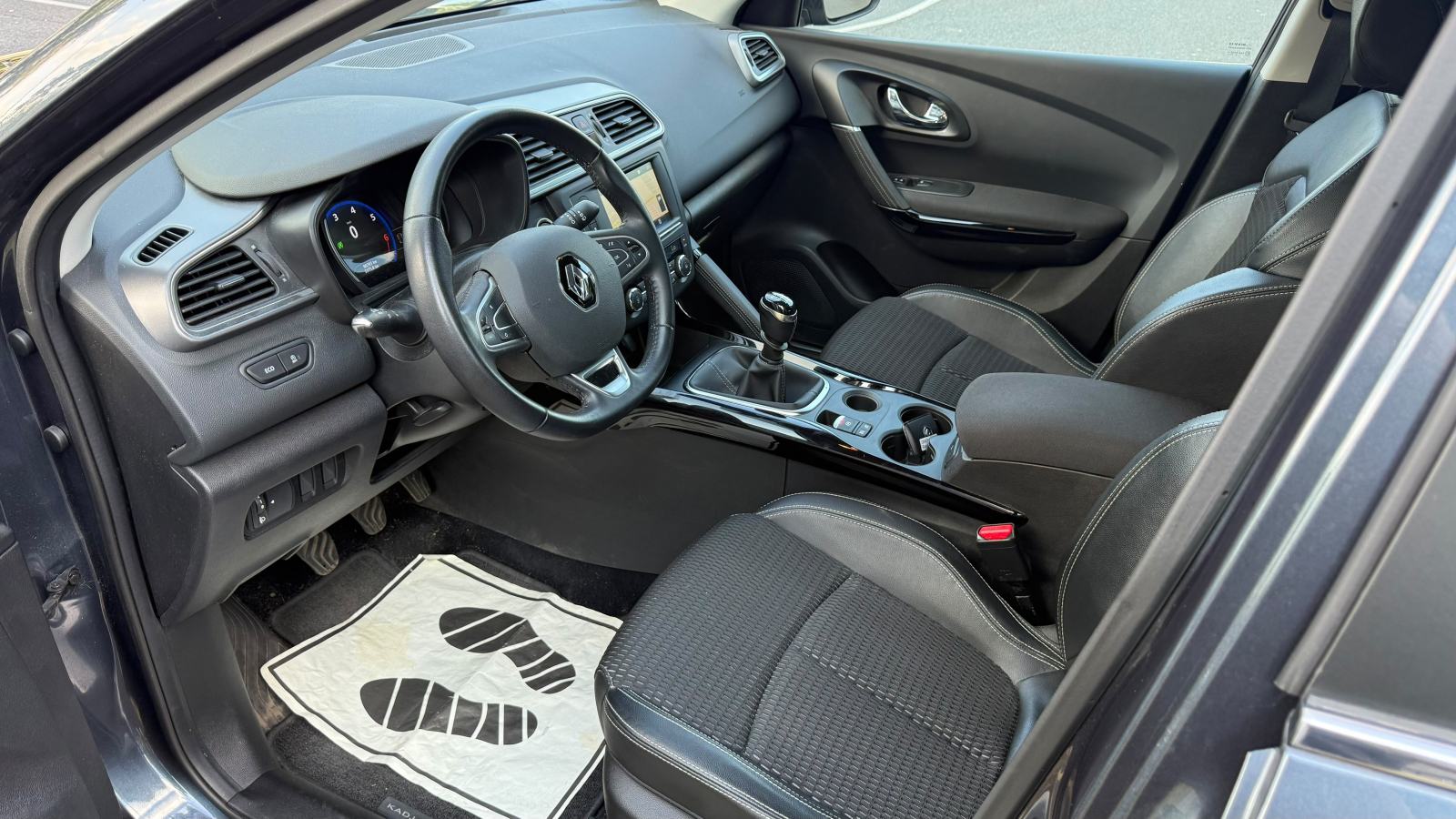 Renault Kadjar TCe 130, LIMITED, Kamera, 90.000km, TOP, fotografija 18