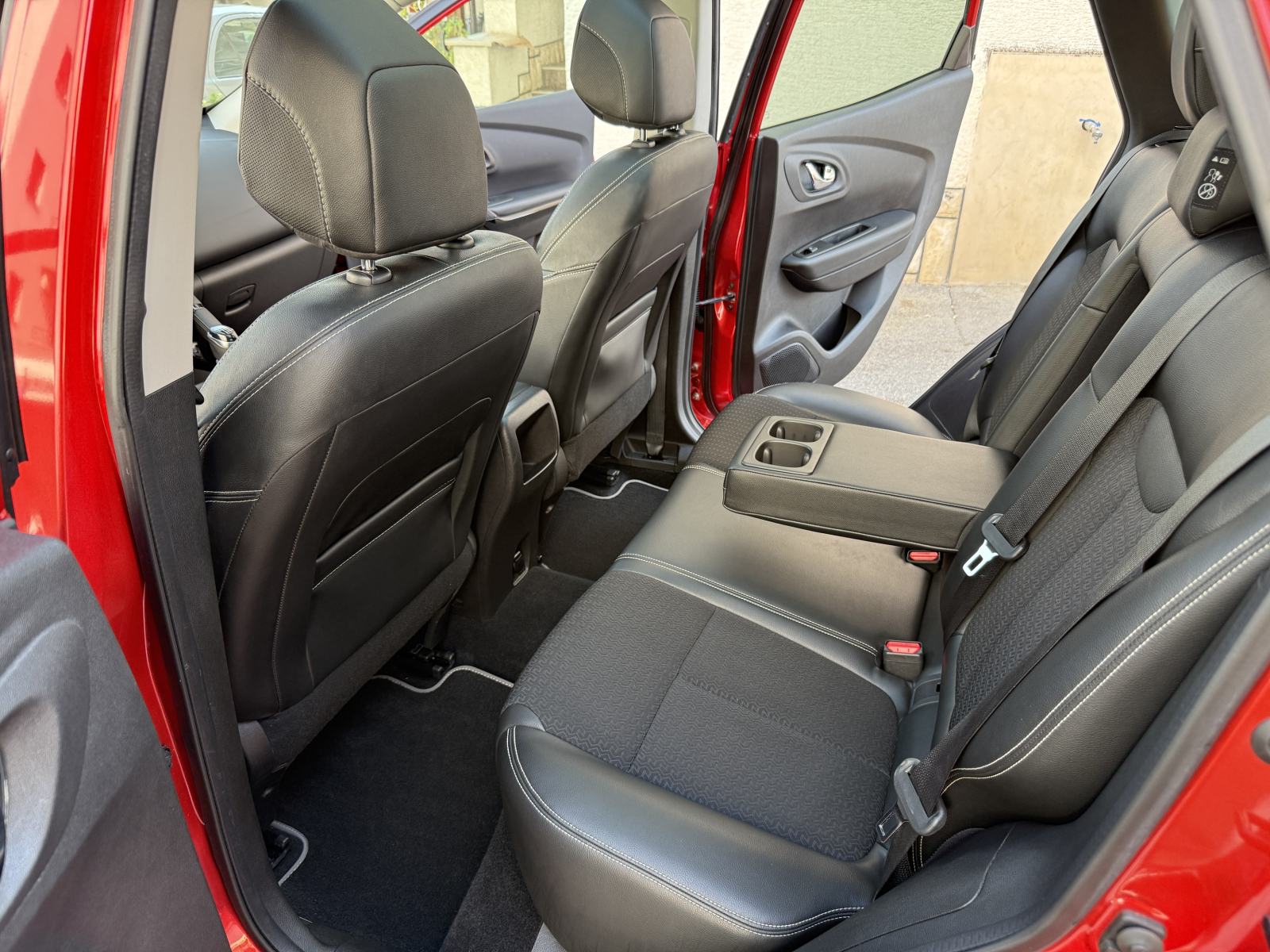 Renault Kadjar TCe 130 *REG 07/27* SAMO 42 TKM* Panorama, Kamera, Navi, fotografija 15