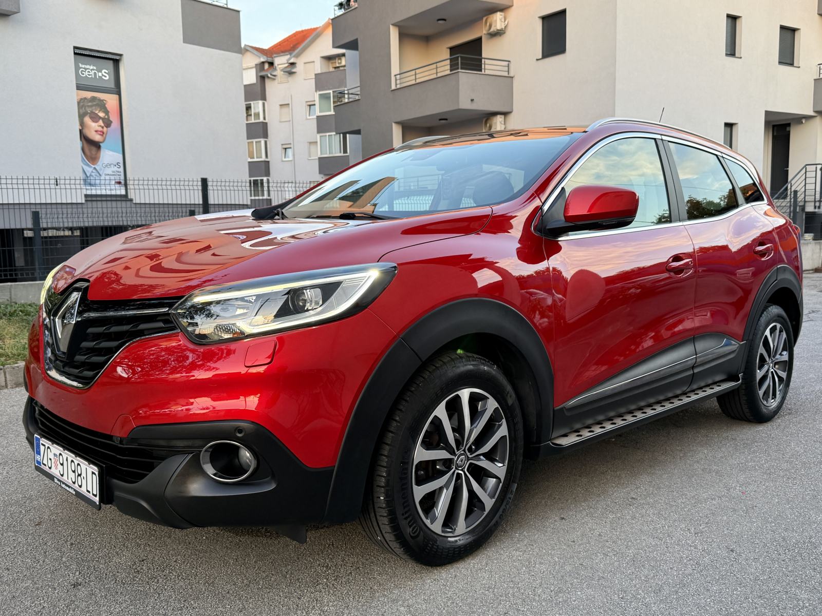 Renault Kadjar TCe 130 *REG 07/27* SAMO 42 TKM* Panorama, Kamera, Navi, fotografija 1
