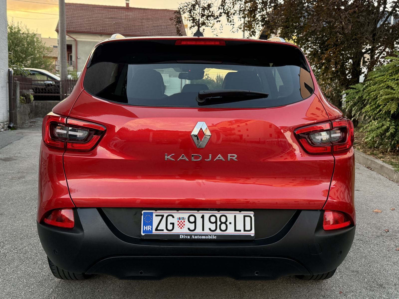 Renault Kadjar TCe 130 *REG 07/27* SAMO 42 TKM* Panorama, Kamera, Navi, fotografija 3