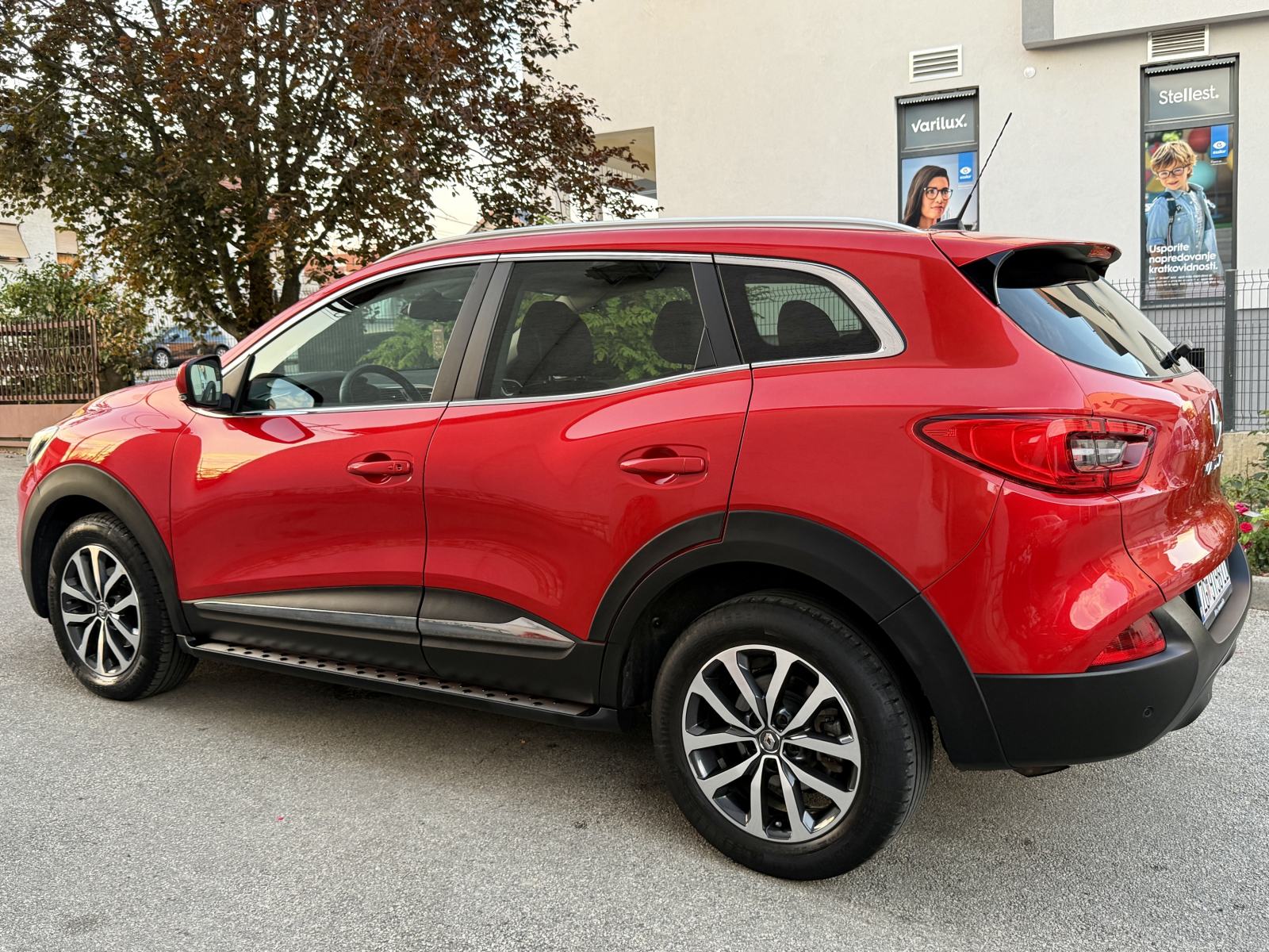 Renault Kadjar TCe 130 *REG 07/27* SAMO 42 TKM* Panorama, Kamera, Navi, fotografija 2