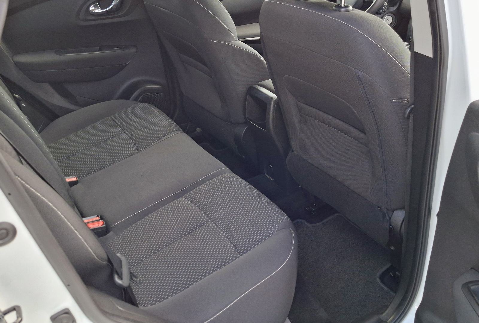 Renault Kadjar TCe 130, fotografija 14