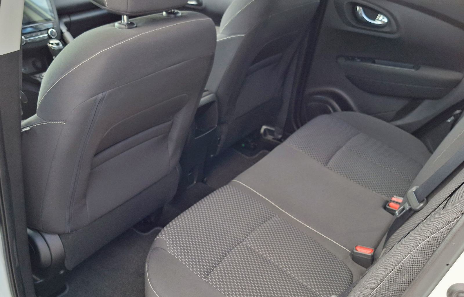 Renault Kadjar TCe 130, fotografija 15
