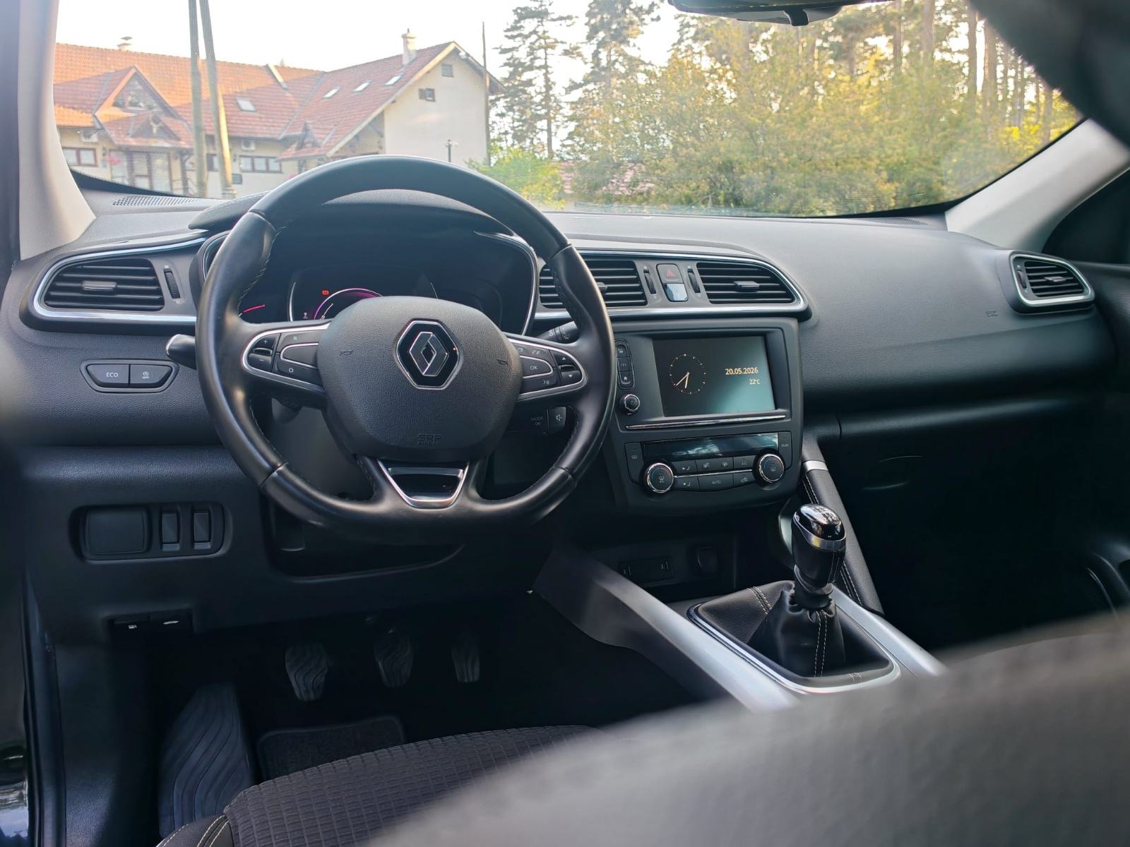 Renault Kadjar TCe 130, fotografija 10