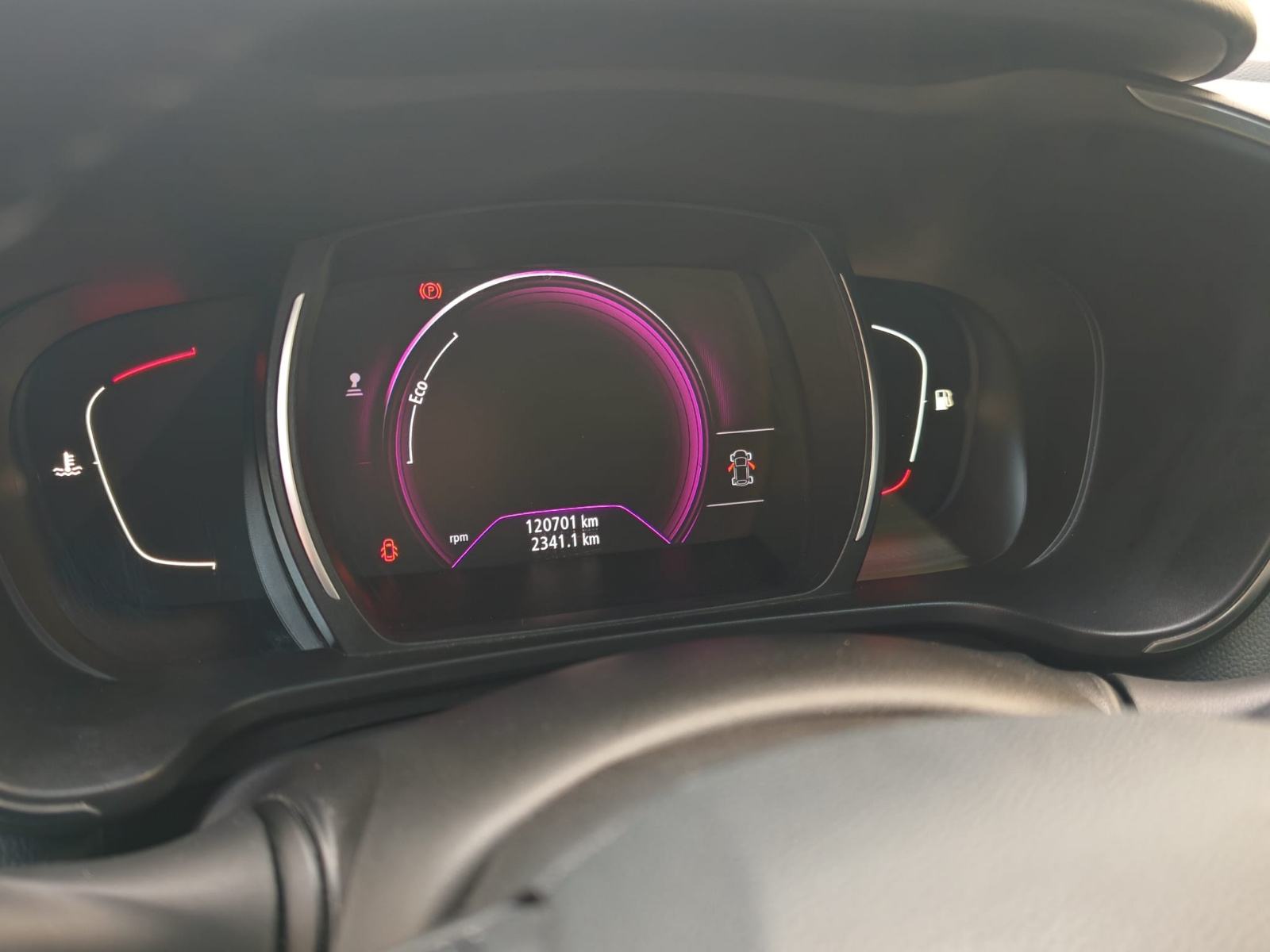 Renault Kadjar TCe 130, fotografija 12