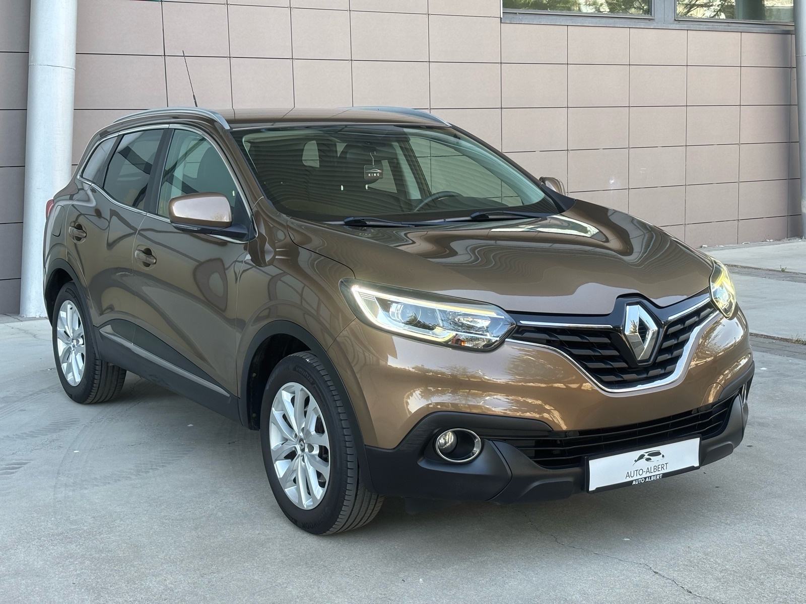 Renault Kadjar TCe 130, KLIMA, PDC, SERVISNA, JAMSTVO ✅️, fotografija 2