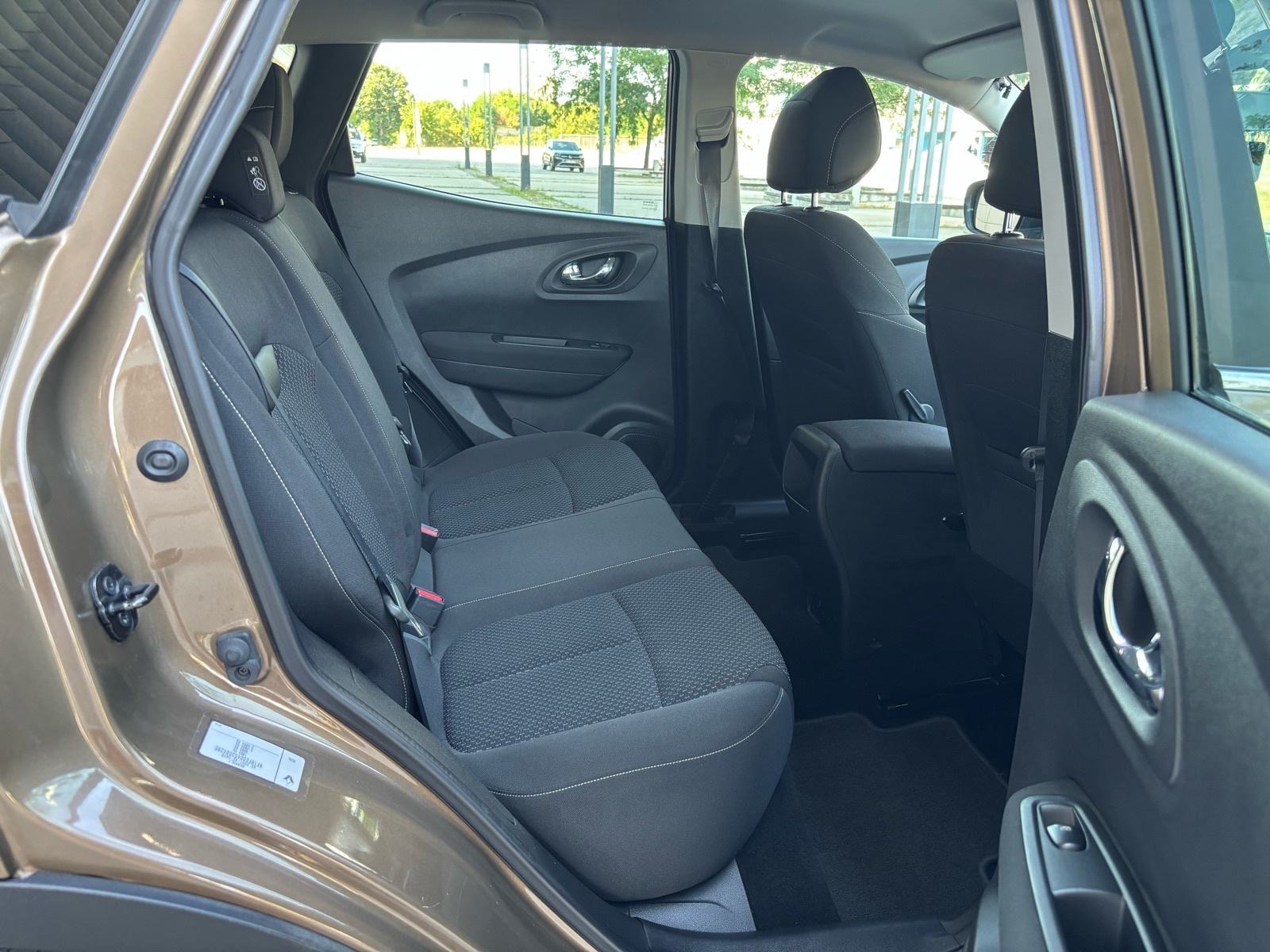 Renault Kadjar TCe 130, KLIMA, PDC, SERVISNA, JAMSTVO ✅️, fotografija 20
