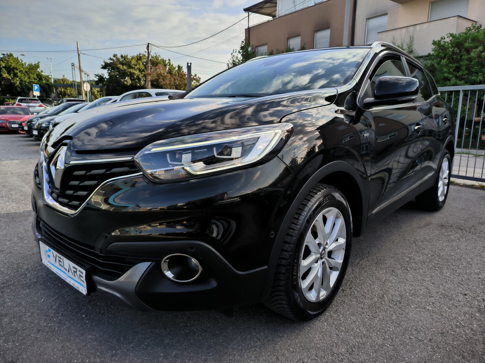 Renault Kadjar TCe 130ks, BOSE EDITION, SERVISNA, JAMSTVO, REG. 1 GOD, fotografija 1