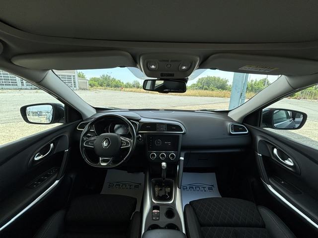 Renault Kadjar TCe 140 automatik, INTENS, PANORAMA, NAVI, ALU 19, fotografija 12