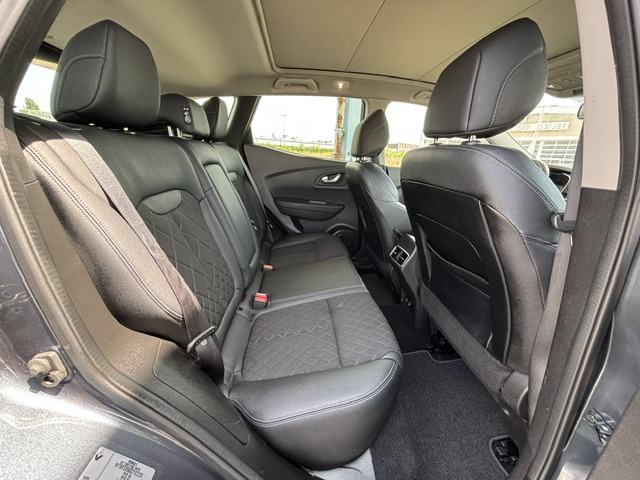 Renault Kadjar TCe 140 automatik, INTENS, PANORAMA, NAVI, ALU 19, fotografija 13
