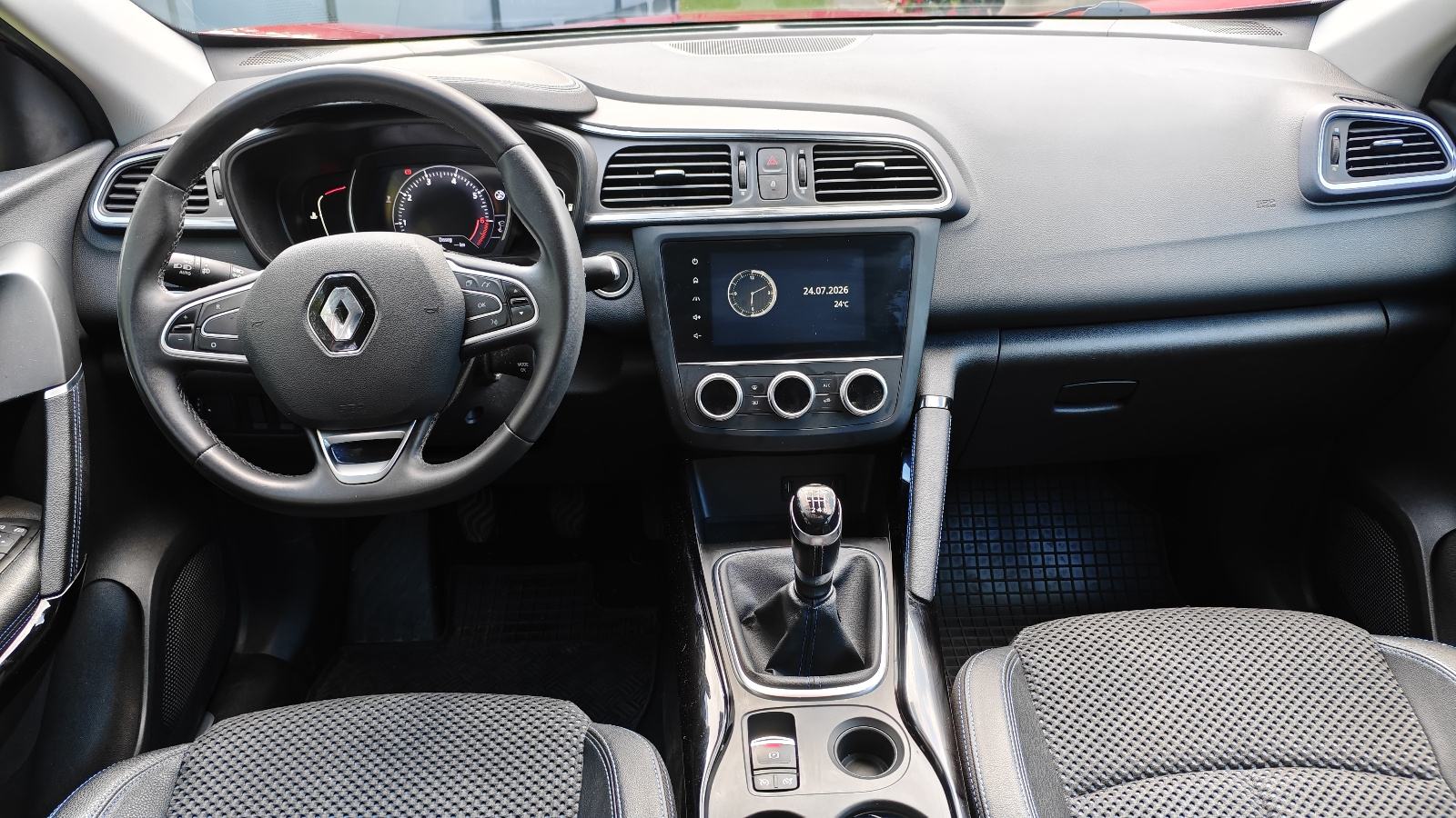 Renault Kadjar TCe 140, fotografija 10