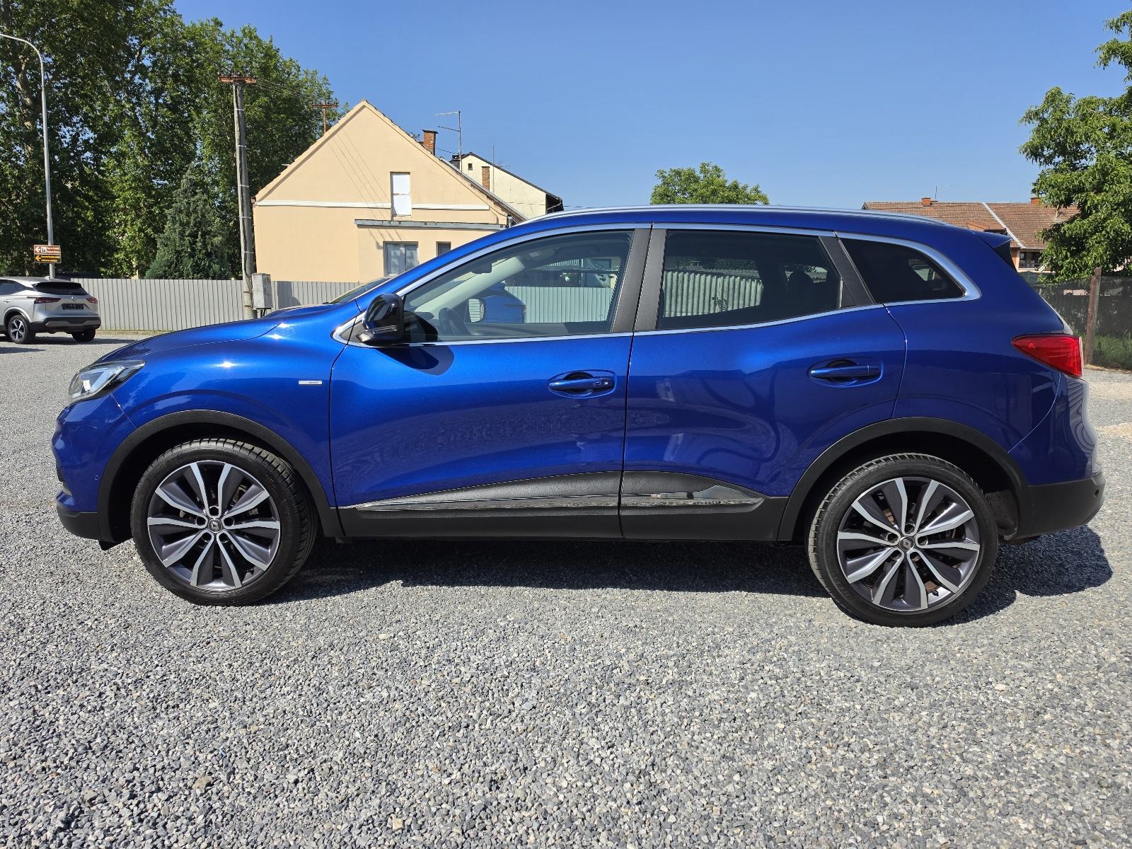 Renault Kadjar TCe 160 102TKM,SERV.,NAVI.,LED,ALU,KAM.,KOŽA,BOSE, fotografija 2