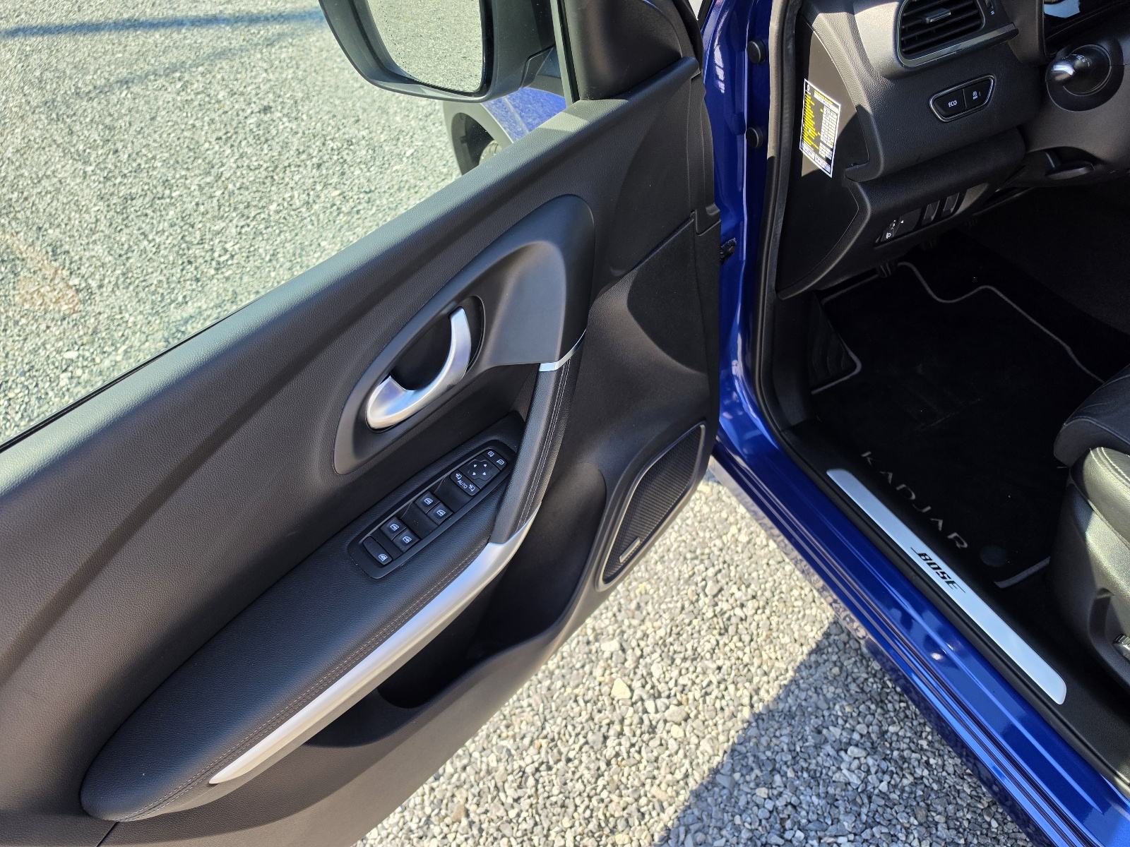 Renault Kadjar TCe 160 102TKM,SERV.,NAVI.,LED,ALU,KAM.,KOŽA,BOSE, fotografija 19