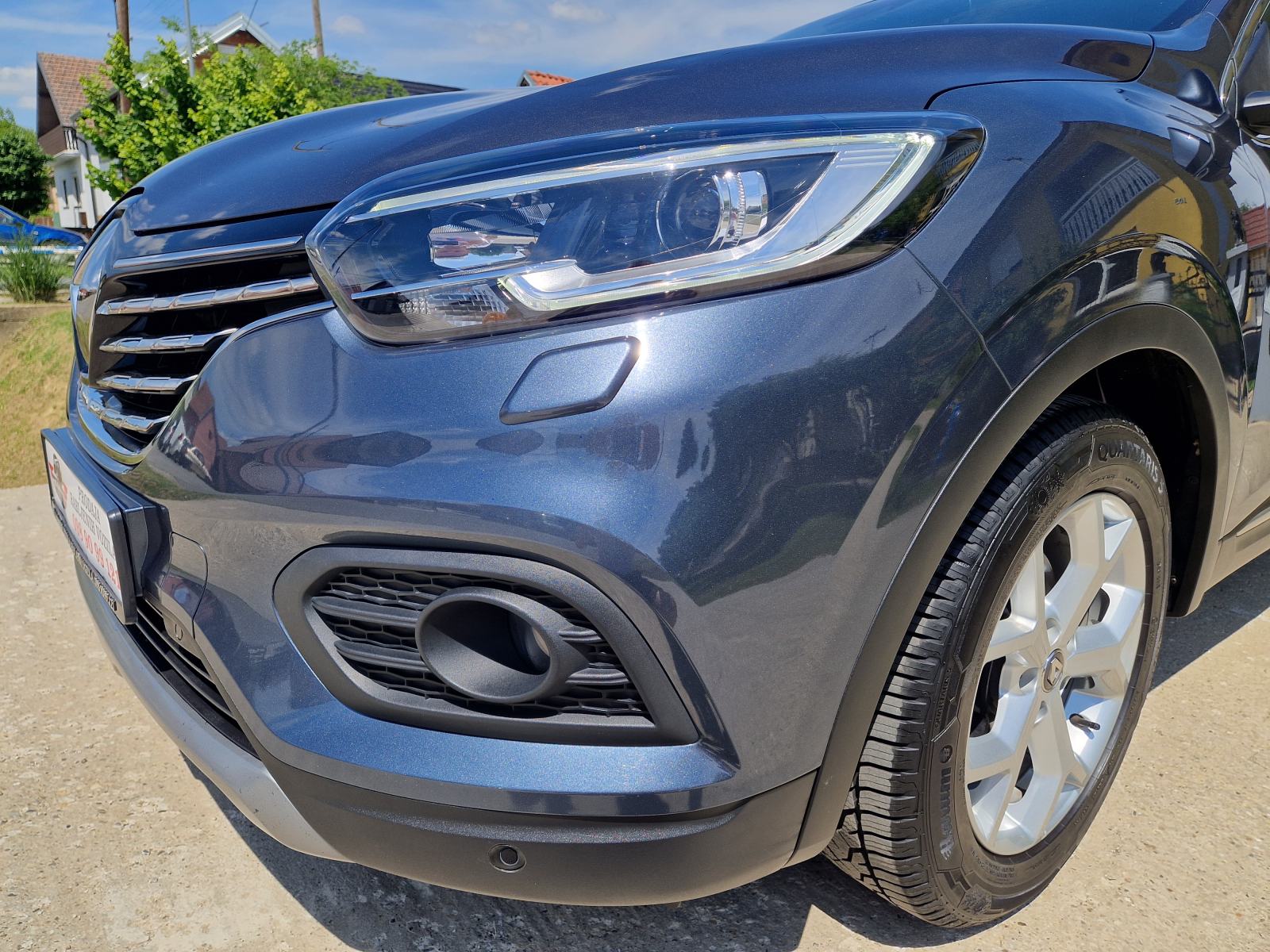 Renault Kadjar TCe automatik,65TKM,NAVI,LED,ALU,PDC,KAMERA,GR.SJEDALA, fotografija 9