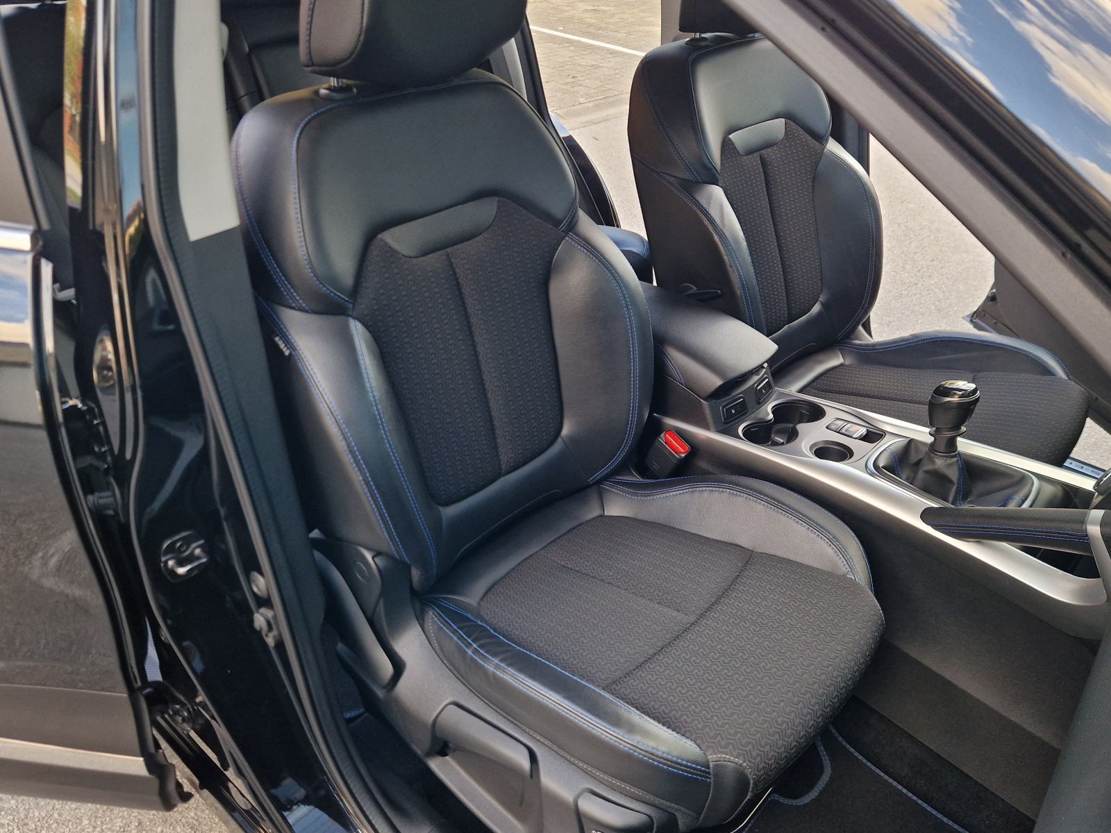 RENAULT KADJAR TCe S-EDITION - **1.VLASNIK - 39.000 KM - TOP STANJE**, fotografija 17