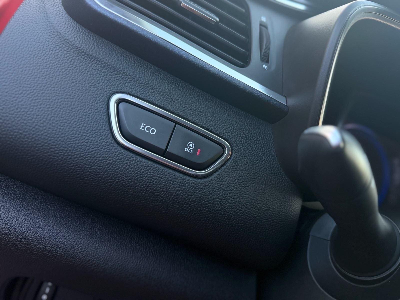 Renault Kadjar 140 Automatik, Limited FULL OPREMA, fotografija 14
