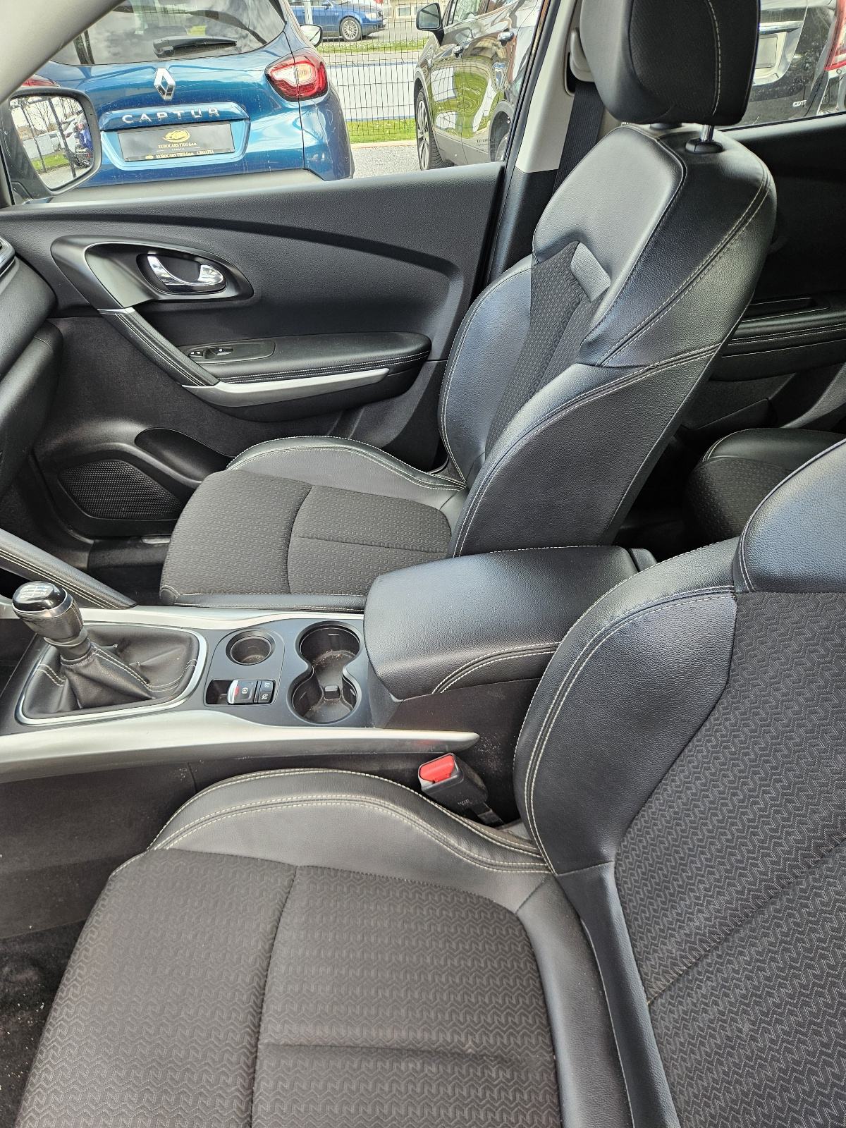 RENAULT KADJAR 1.5DCI NAVIGACIJA ALU FELGE KLIMA XENON LED FULL., fotografija 12