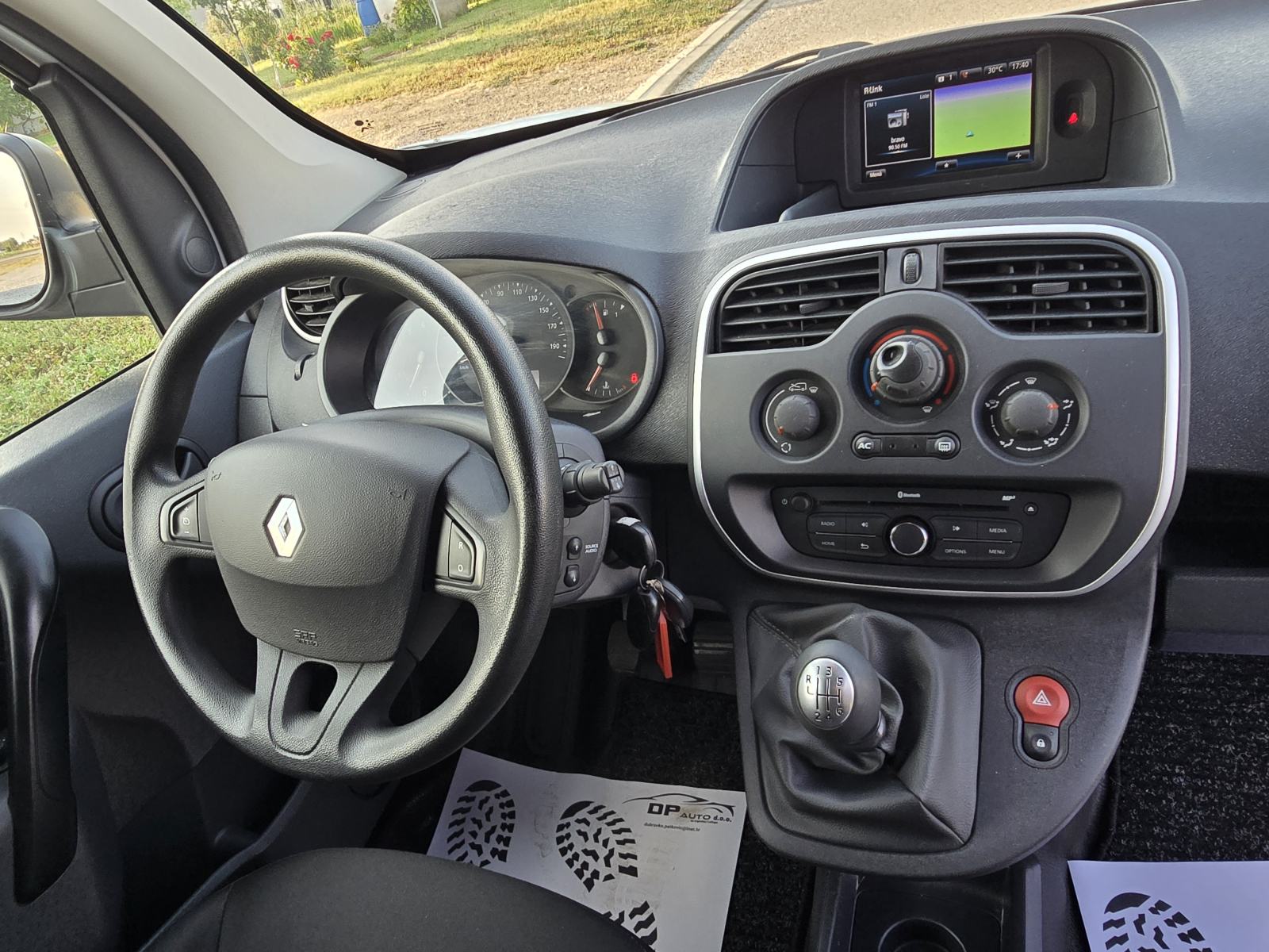 Renault Kangoo 1,5 dCi-110ks-2015gd.md-MAXI-u PDV-u187tkm,klima,KARTIC, fotografija 16