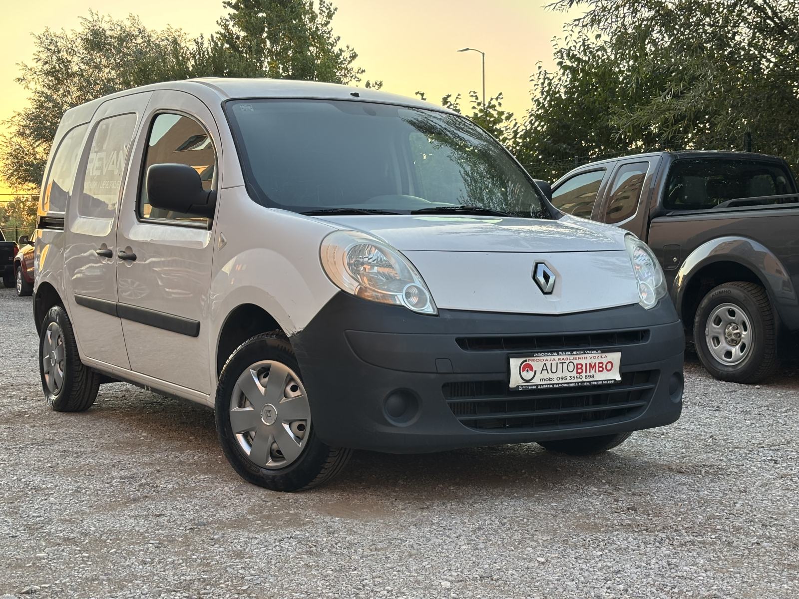 RENAULT KANGOO 1,5 dCi 2009 GODINA ODLIČNO STANJE CIJENA 3,400€!!!, fotografija 2