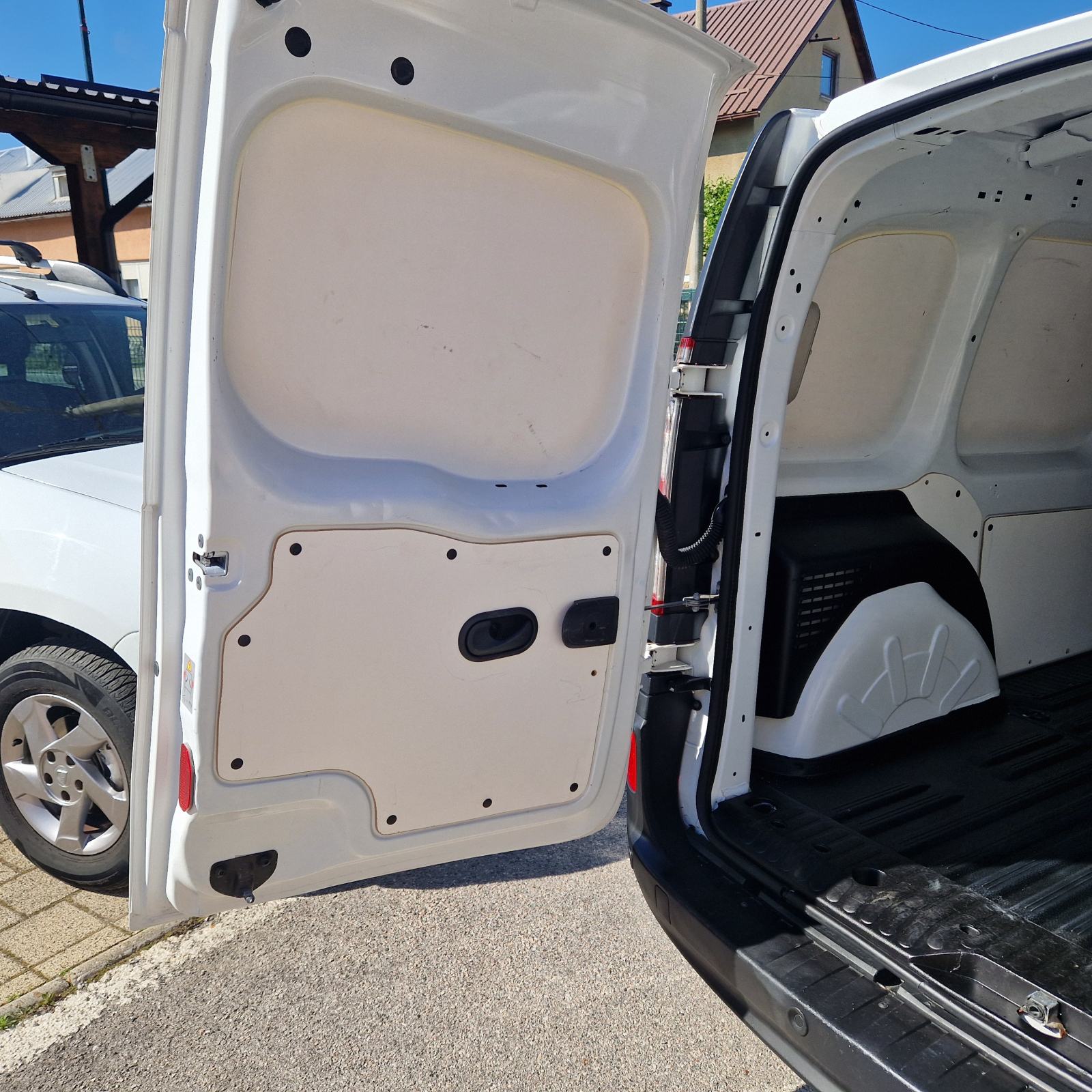 RENAULT KANGOO 1.5 DCI KLIMA, NA IME KUPCA DO REGISTRACIJE., fotografija 20