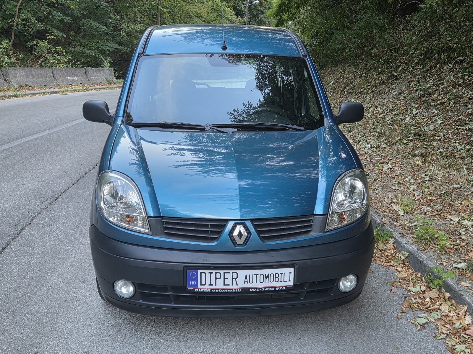 RENAULT KANGOO 1,5 dCi KLIMA NOVE GUME TOP STANJE, fotografija 7