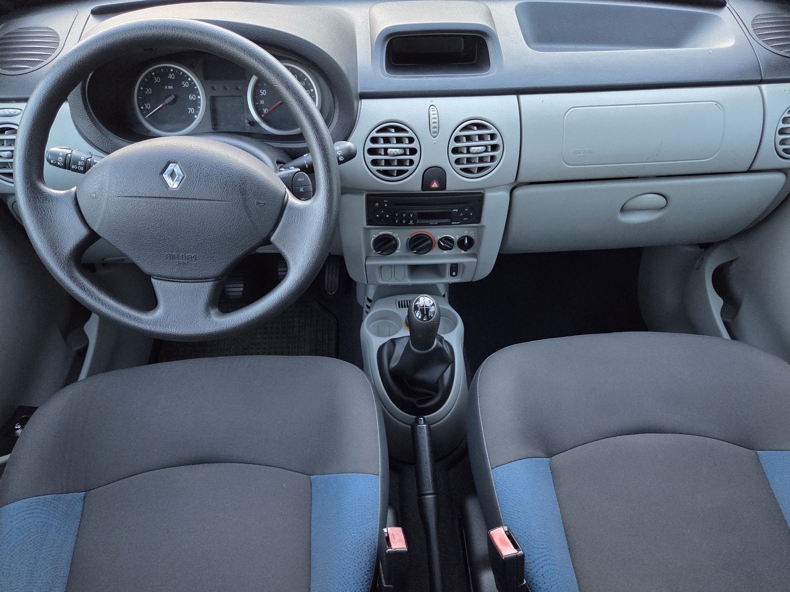RENAULT KANGOO 1,5 dCi KLIMA NOVE GUME TOP STANJE, fotografija 13