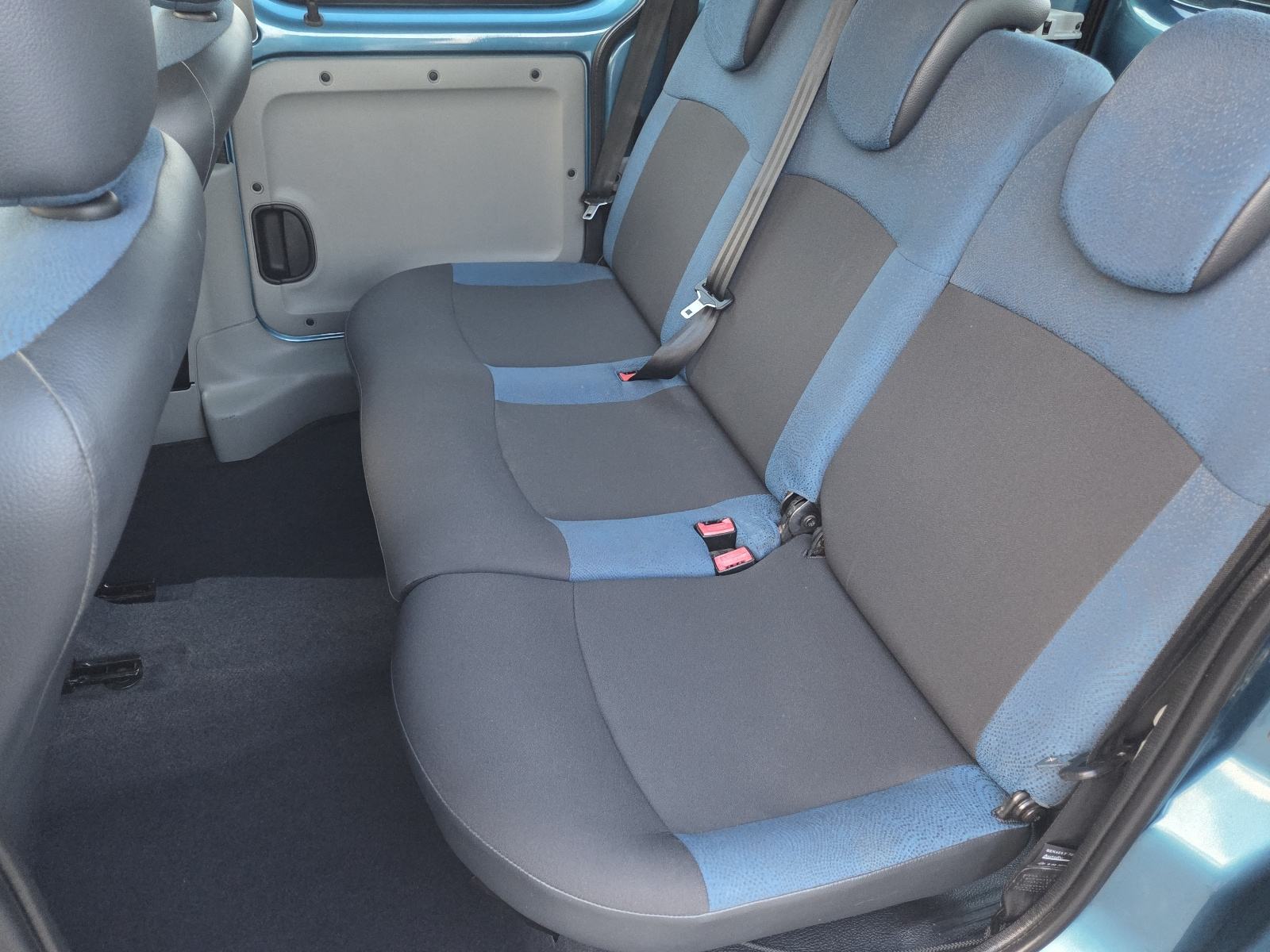 RENAULT KANGOO 1,5 dCi KLIMA NOVE GUME TOP STANJE, fotografija 12