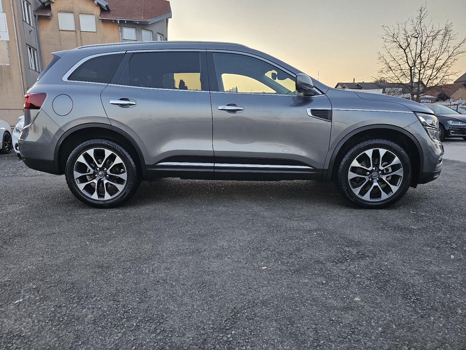 Renault Koleos dCi 175 ***SAMO-45.000KM***KAO-NOV***PRVI-VLASNIK***, pogled izvana - slika 4