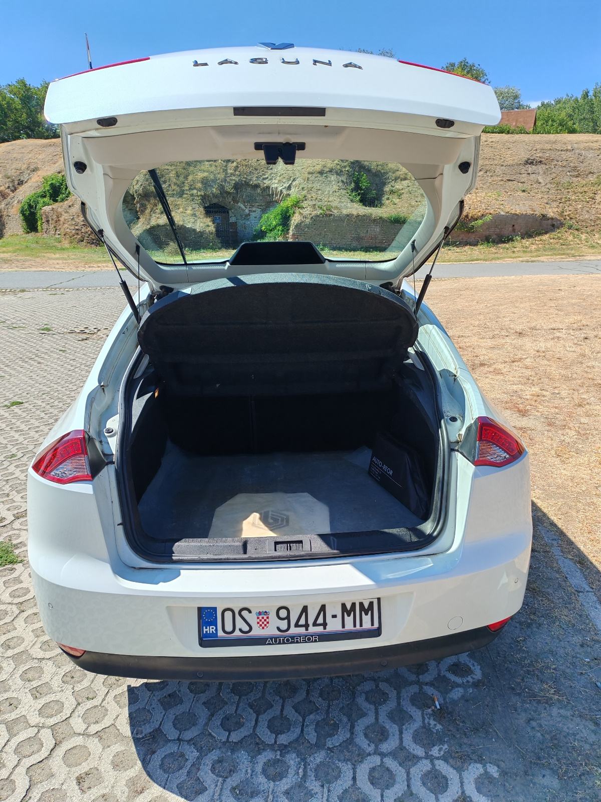 Renault Laguna 1,5 dCi Eco, fotografija 5