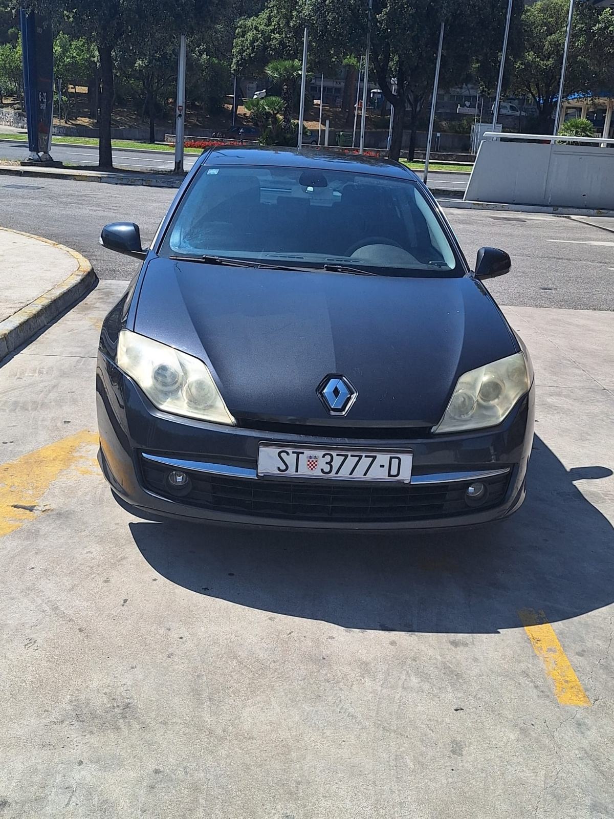 Renault Laguna 1,5 dCi, fotografija 4