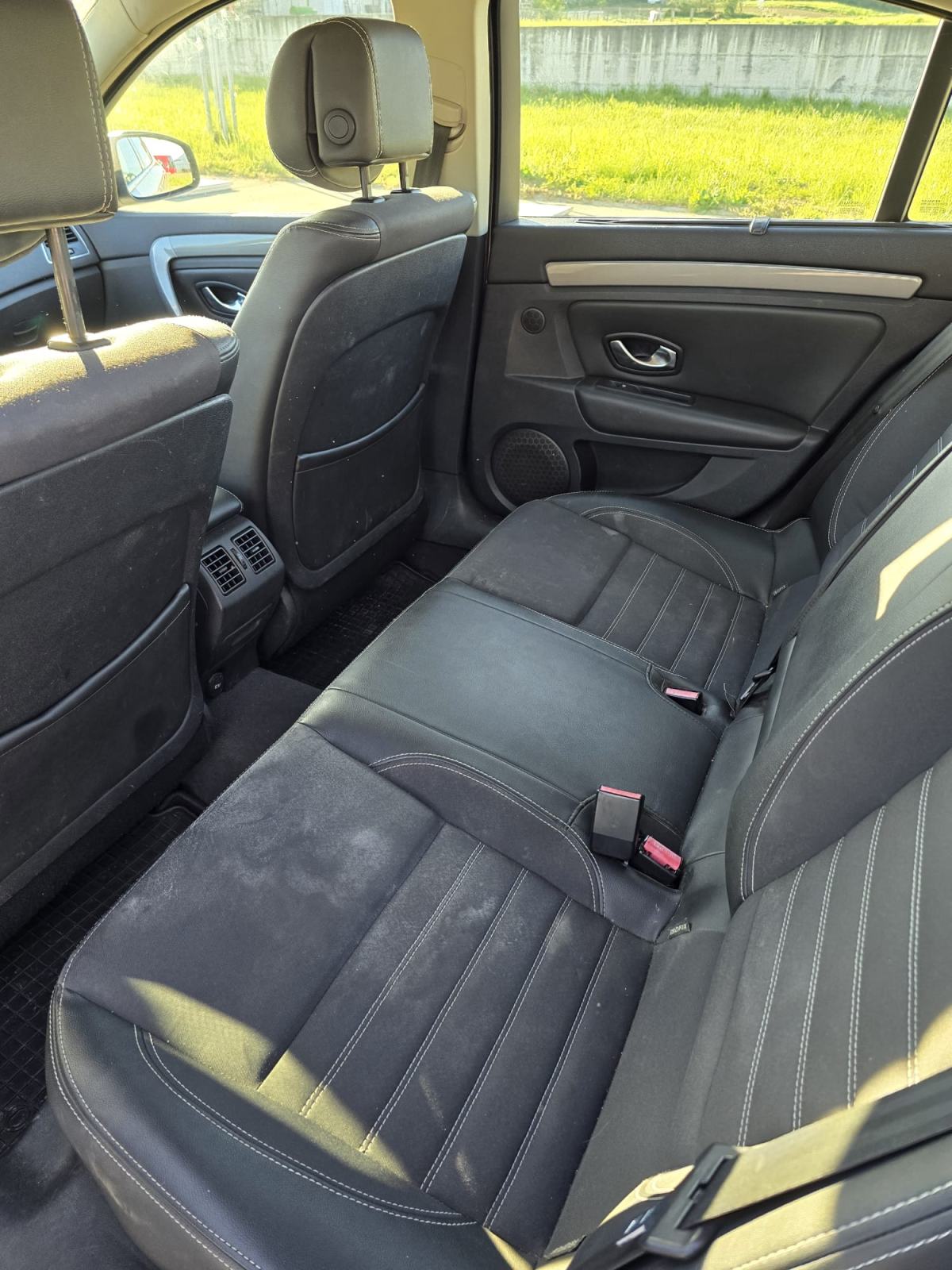 Renault Laguna 2,0 dCi 150 REG.1g.HITNO, fotografija 2