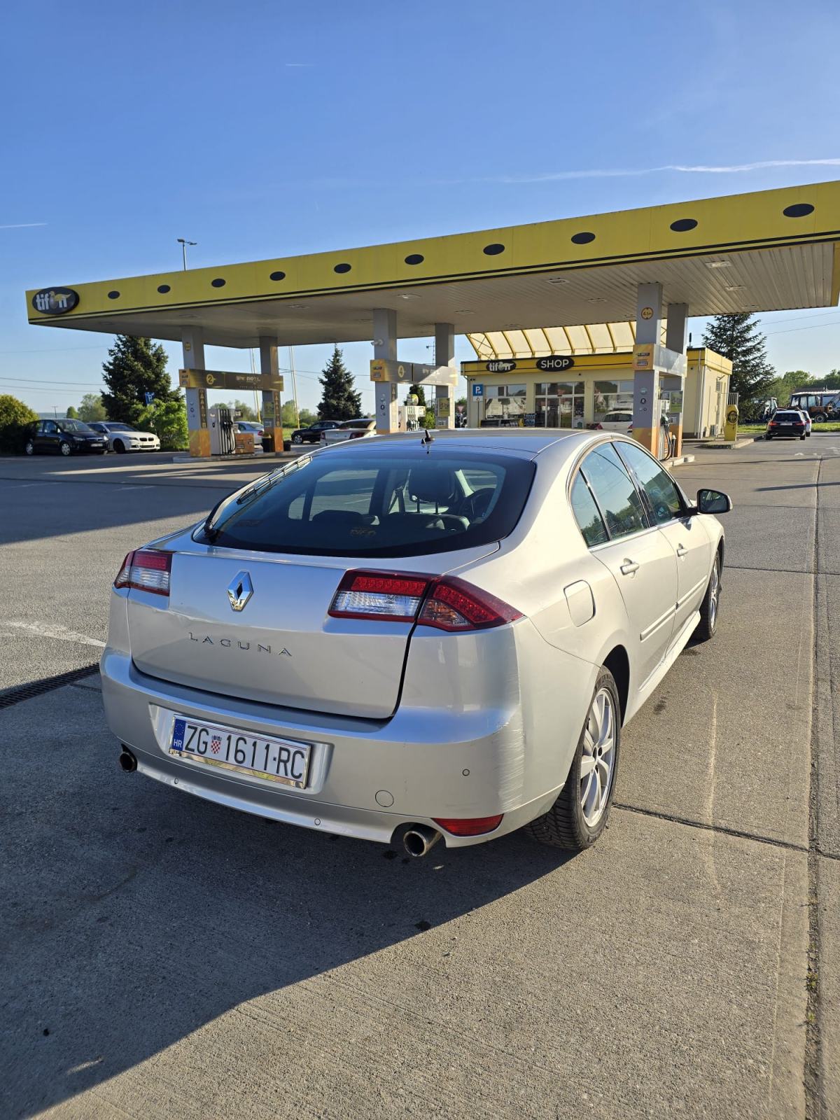 Renault Laguna 2,0 dCi 150 REG.1g.HITNO, fotografija 6