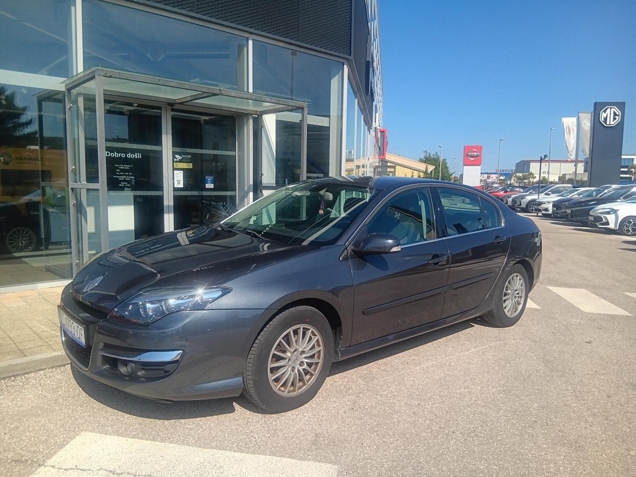 Renault Laguna Evolution 1,5 dCi, fotografija 3