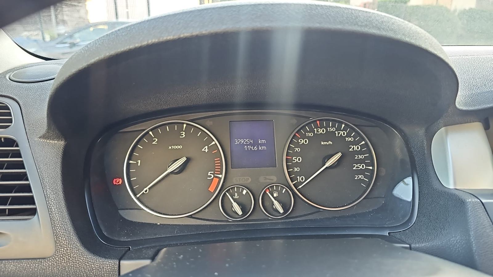 Renault Laguna Grandtour 1,5 dCi, fotografija 10