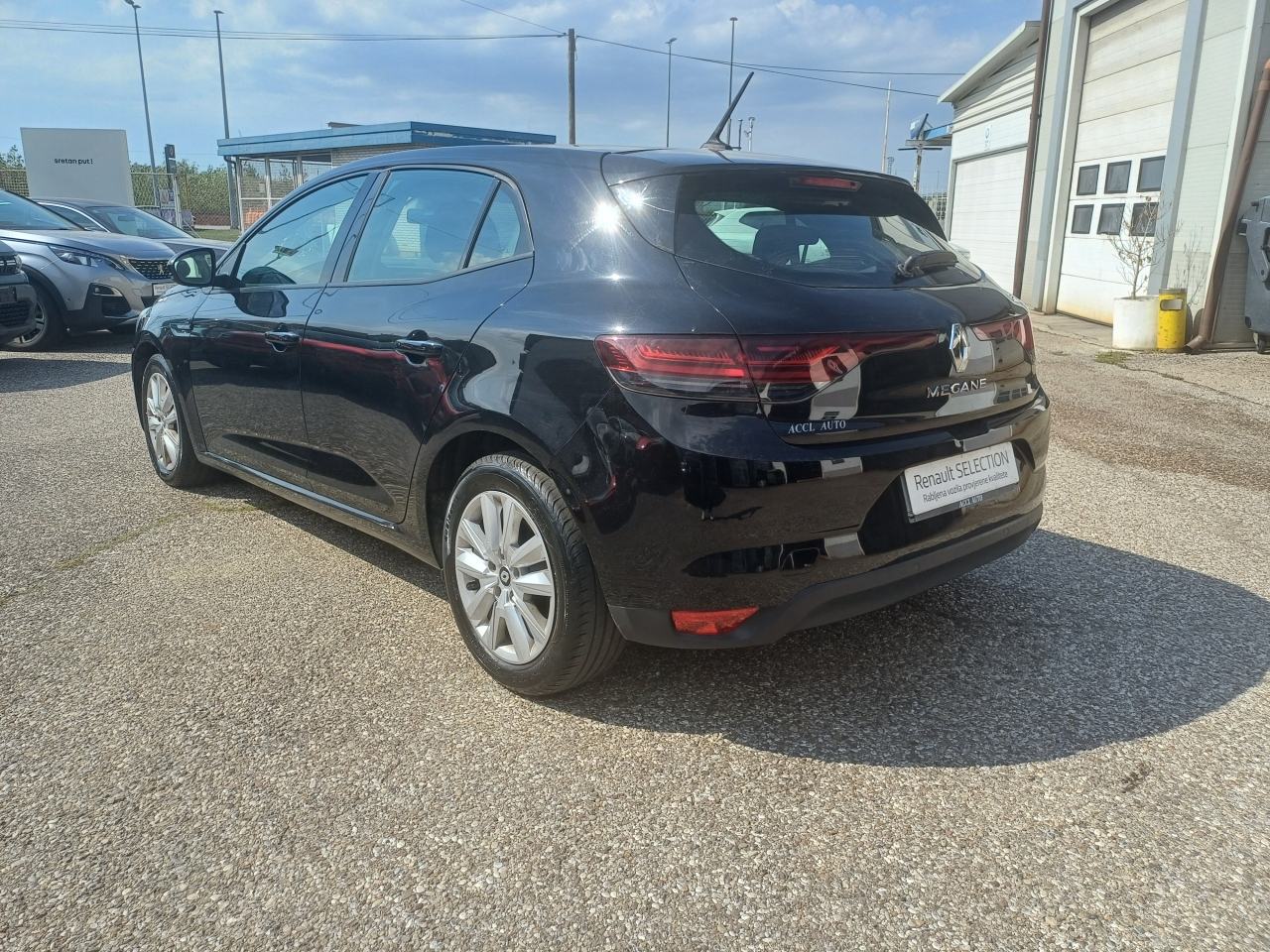 Renault Mégane 1.5 dCi 115 KS/ SA PDV-om/ Apple CAR/ FULL LED/ PDC/, fotografija 8