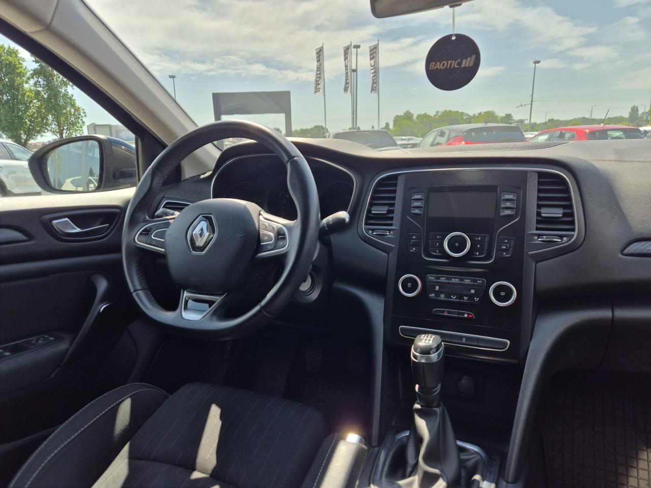 Renault Mégane Zen Blue dCi 115, fotografija 13