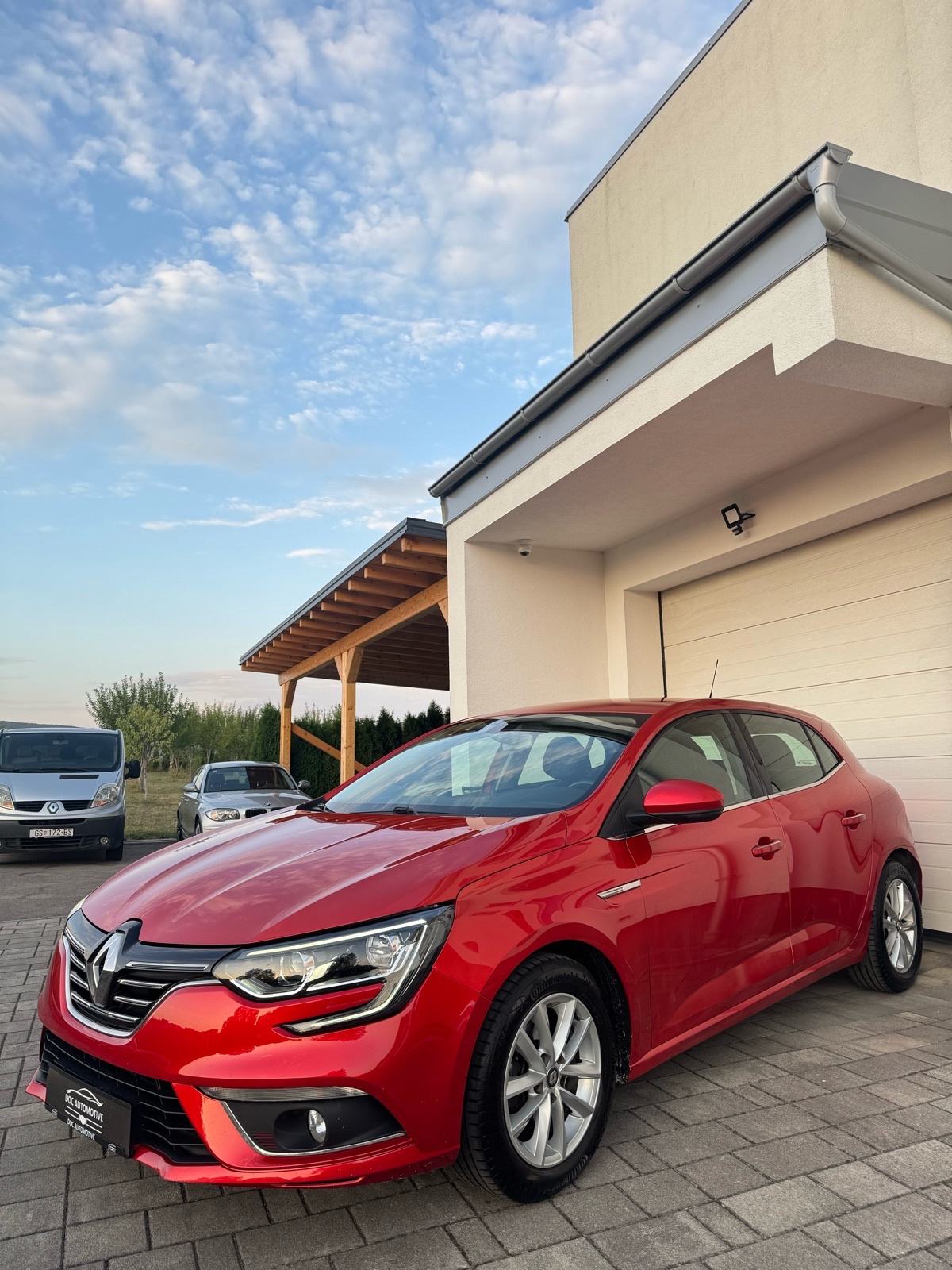 RENAULT MEGANE 1,5 dCi 110KS, INTENS, 1.VL, VELIKI SERVIS, TOP, fotografija 8