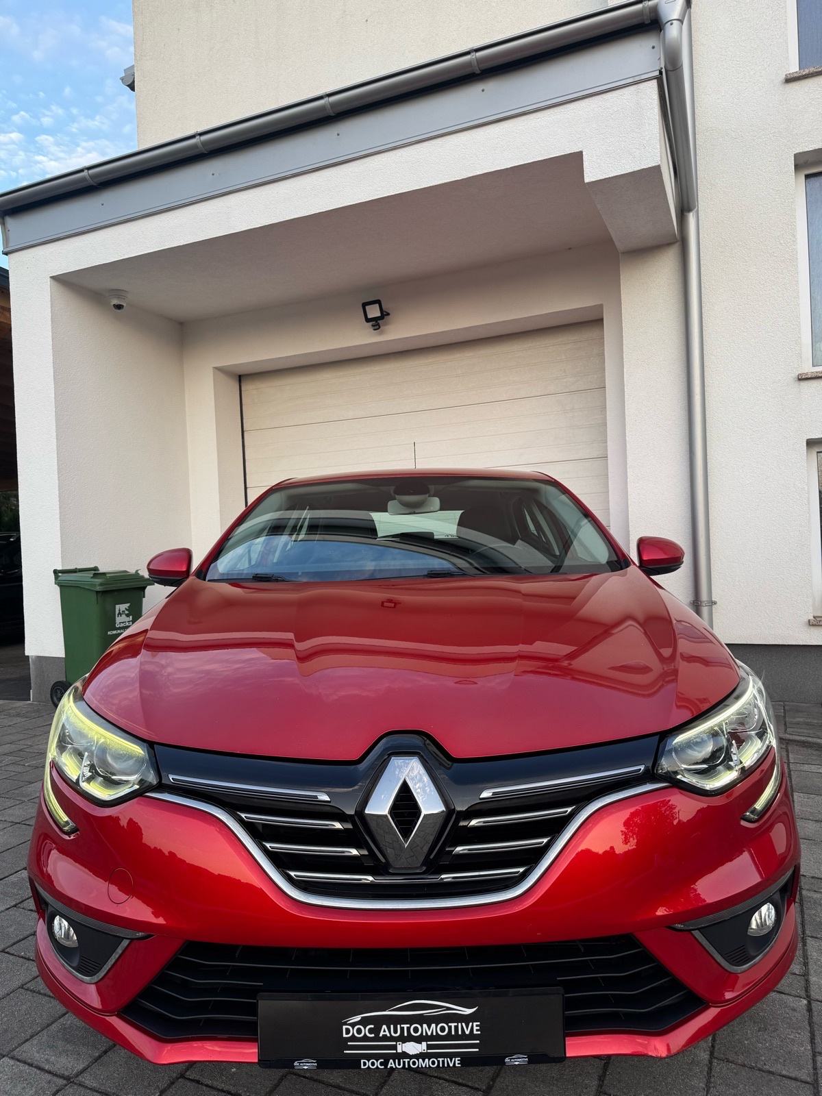 RENAULT MEGANE 1,5 dCi 110KS, INTENS, 1.VL, VELIKI SERVIS, TOP, fotografija 9