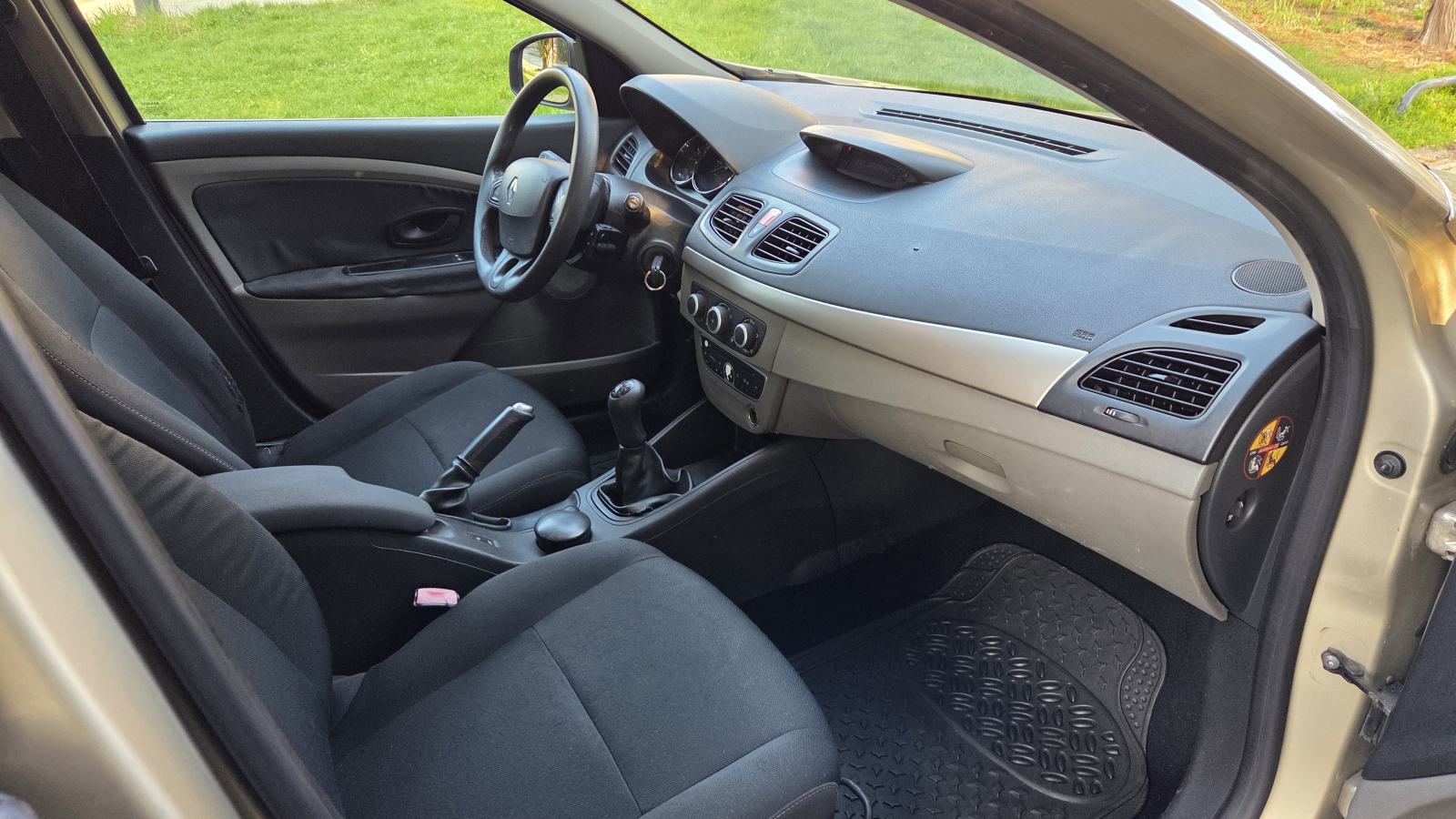 Renault Megane 1.5 dCi 2010.g.Reg.07/2027.g.KLIMA.alu,HR auto!!odličan, fotografija 17