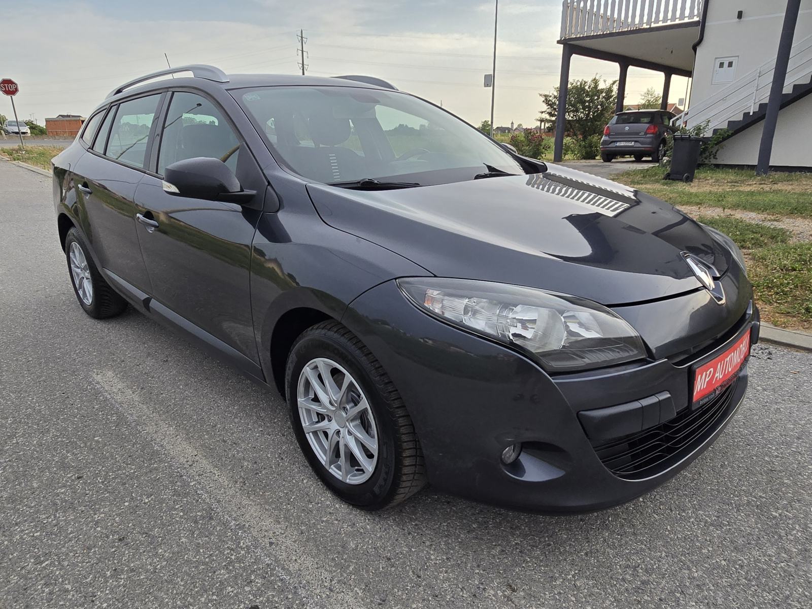 Renault Megane 1,5 dCi-2012gd.md-NAVIGACIJA-klima,alu,rg01/2027,KARTIC, fotografija 4