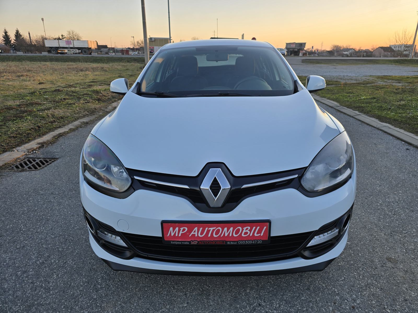 Renault Megane 1.5 dCi-2016gd.md-MEDIA-156tkm,klima,tempomat,alu,KARTI, fotografija 3