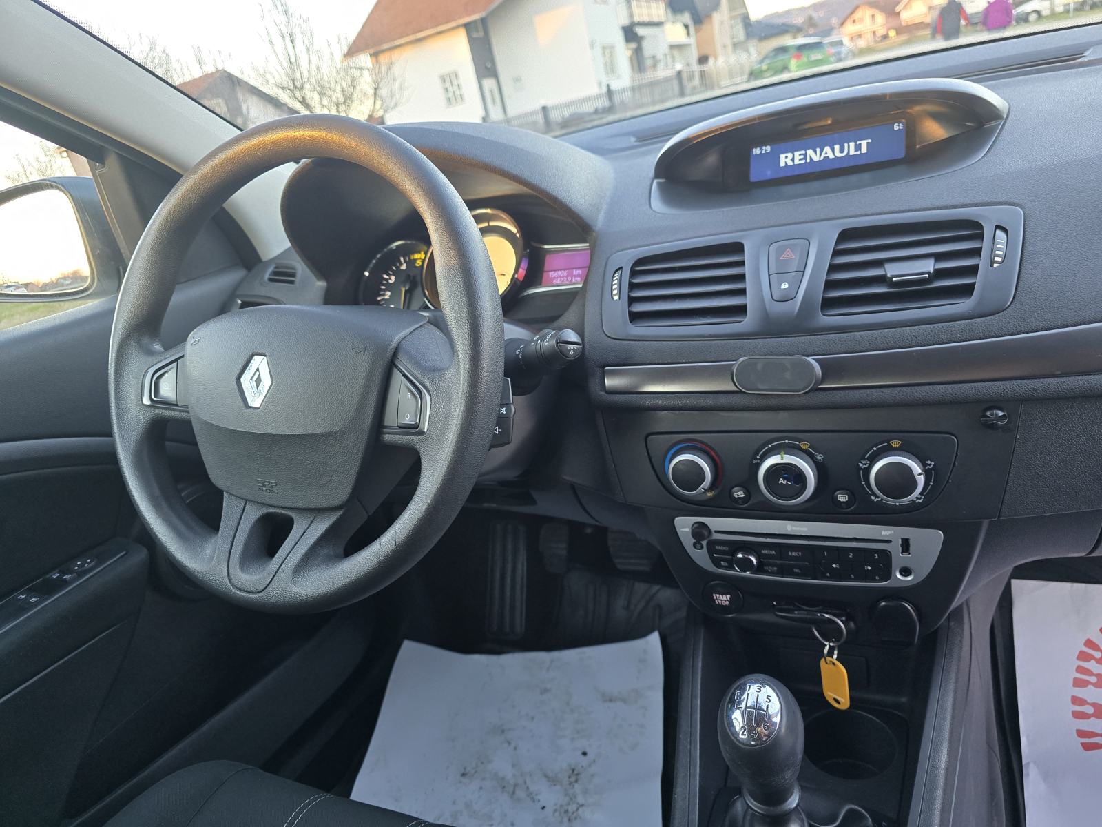Renault Megane 1.5 dCi-2016gd.md-MEDIA-156tkm,klima,tempomat,alu,KARTI, fotografija 14